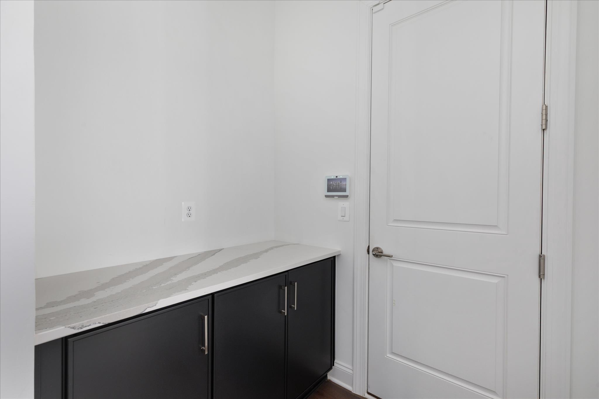 124 NANDINA PLACE