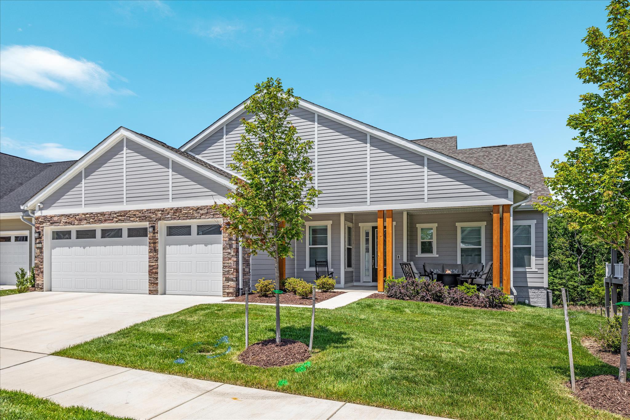 124 NANDINA PLACE