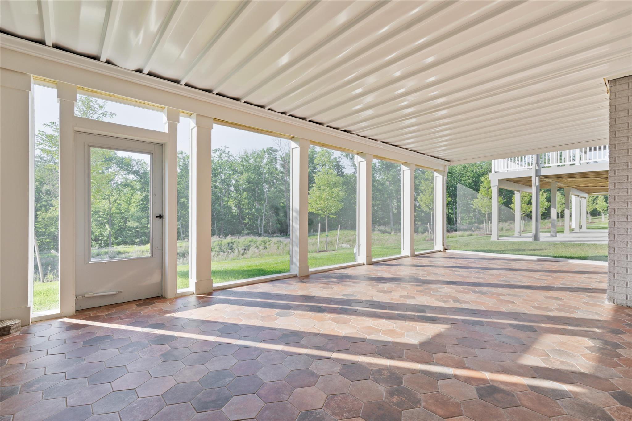 124 NANDINA PLACE
