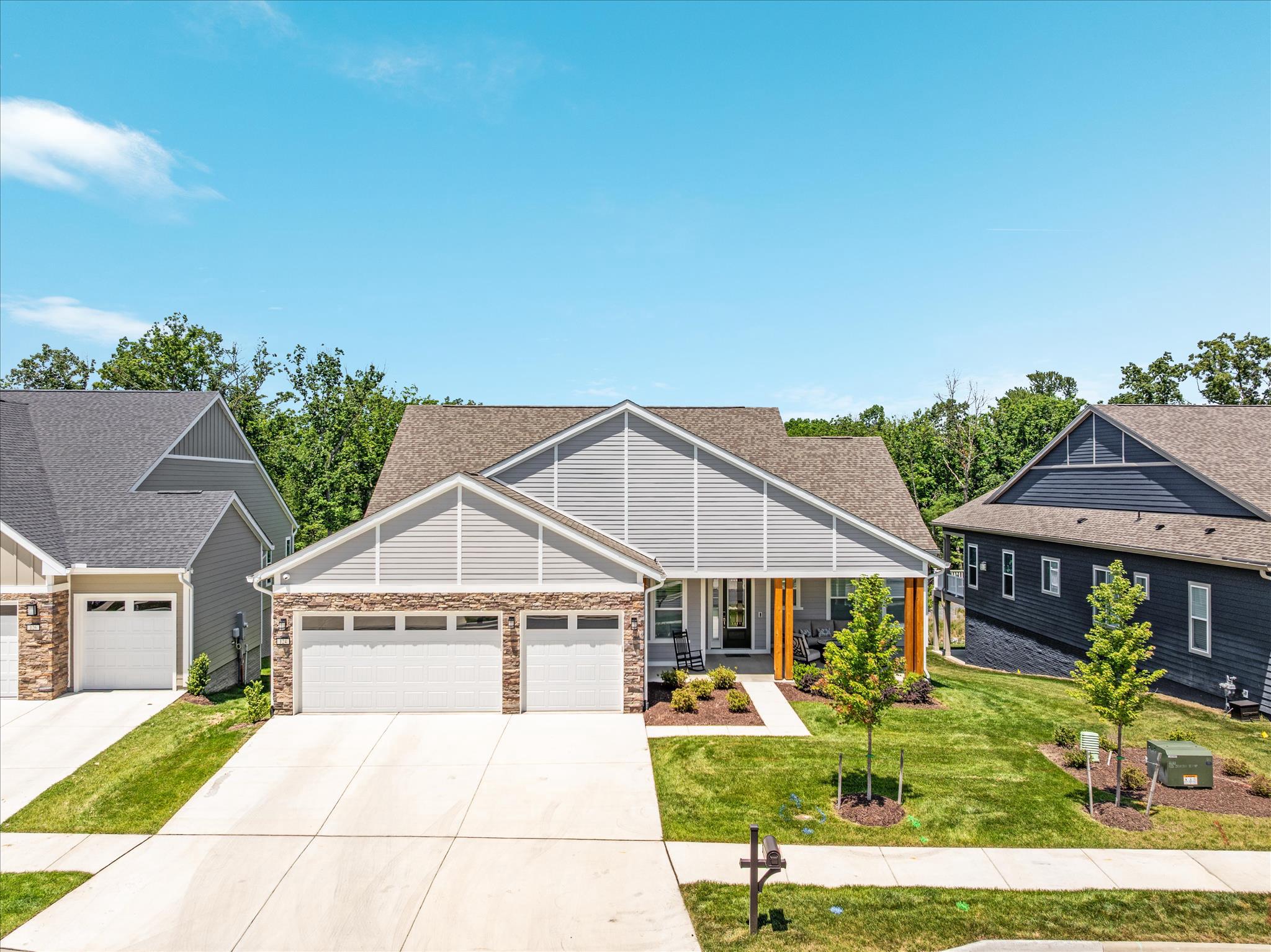 124 NANDINA PLACE