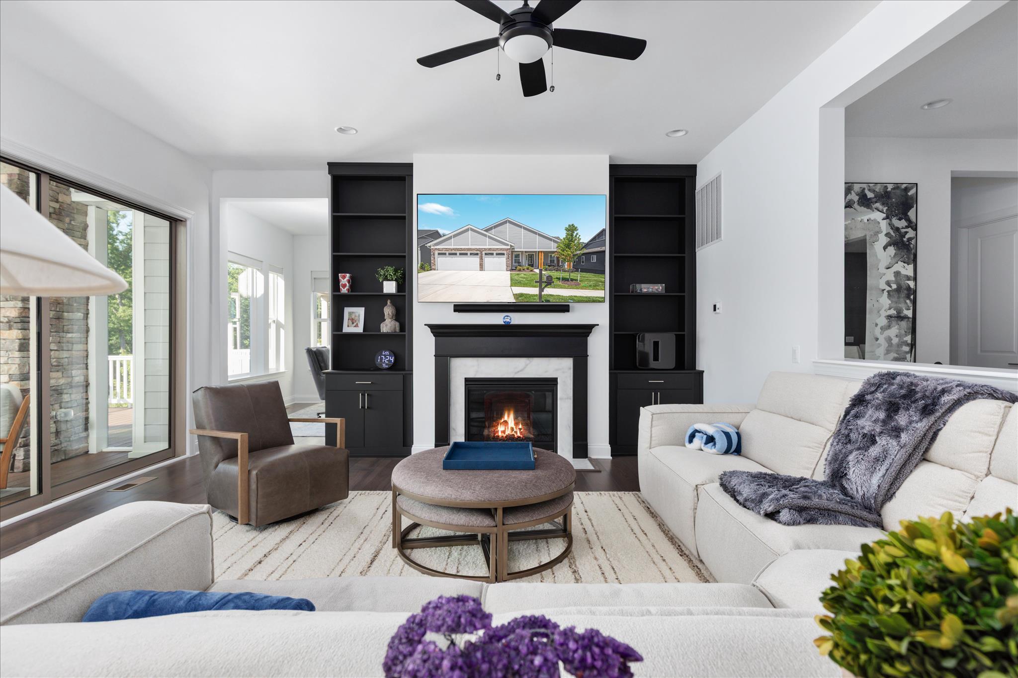124 NANDINA PLACE