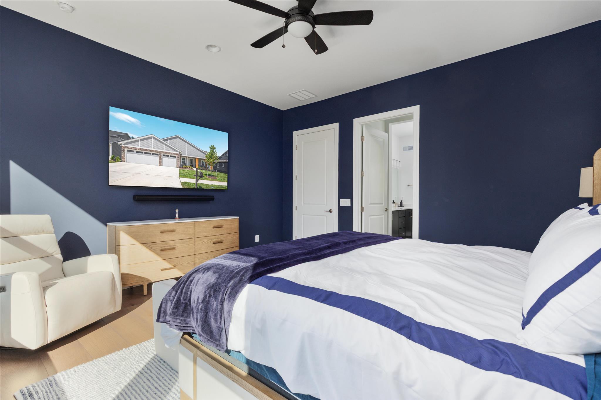 124 NANDINA PLACE