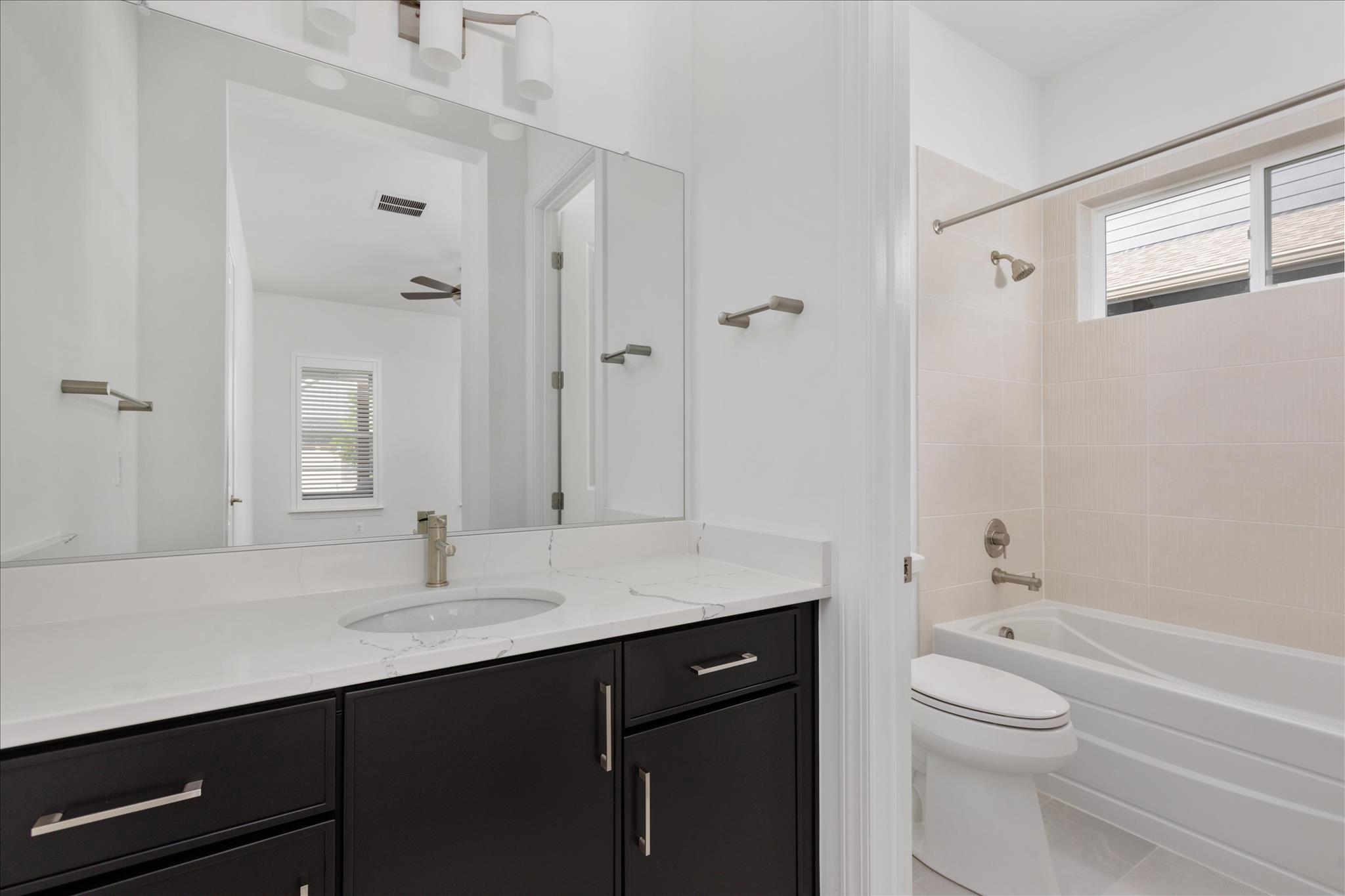 124 NANDINA PLACE