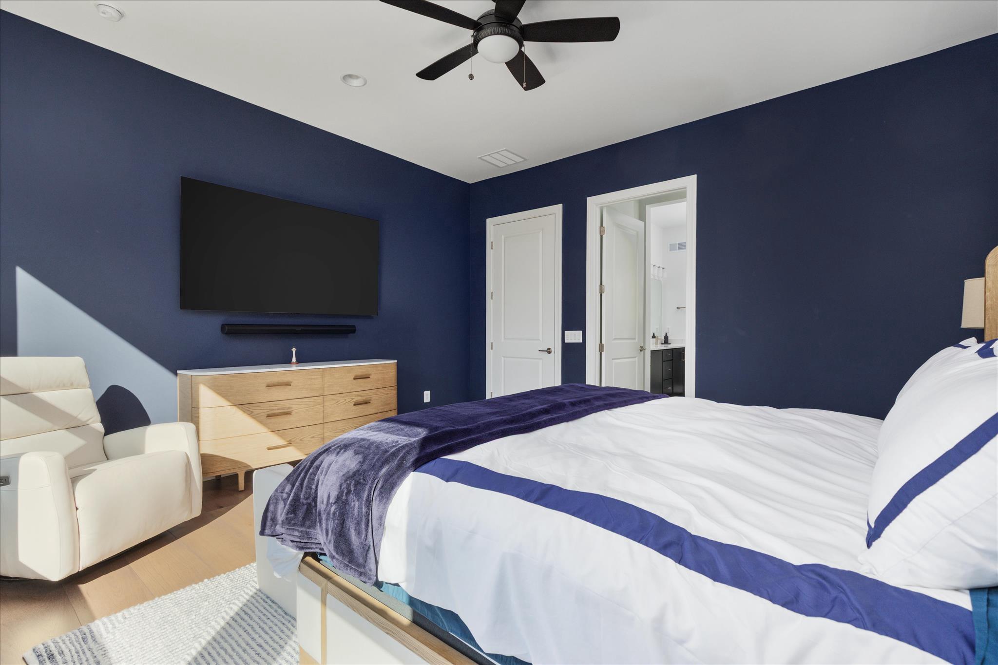 124 NANDINA PLACE