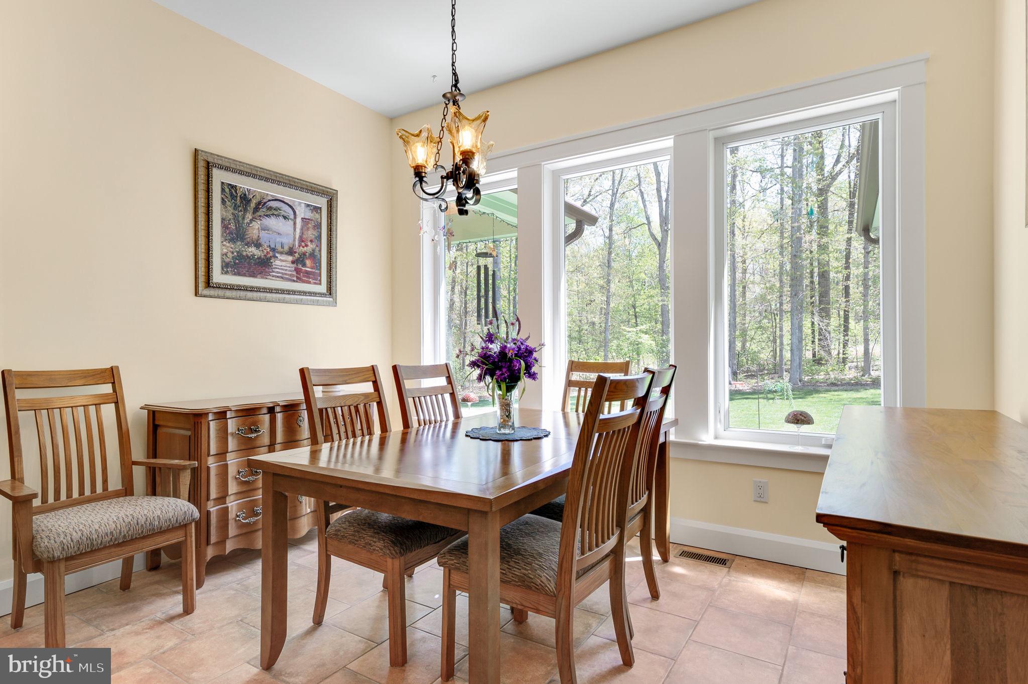 5000 Double Eagle Dr
