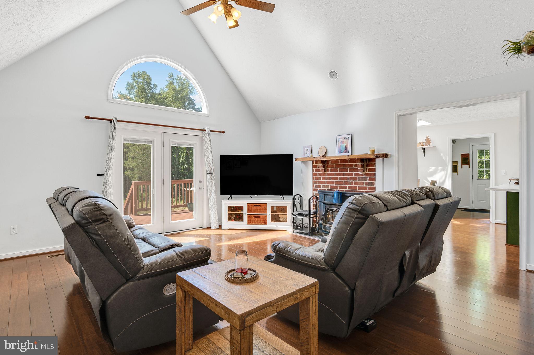 3485 Tabscott Rd