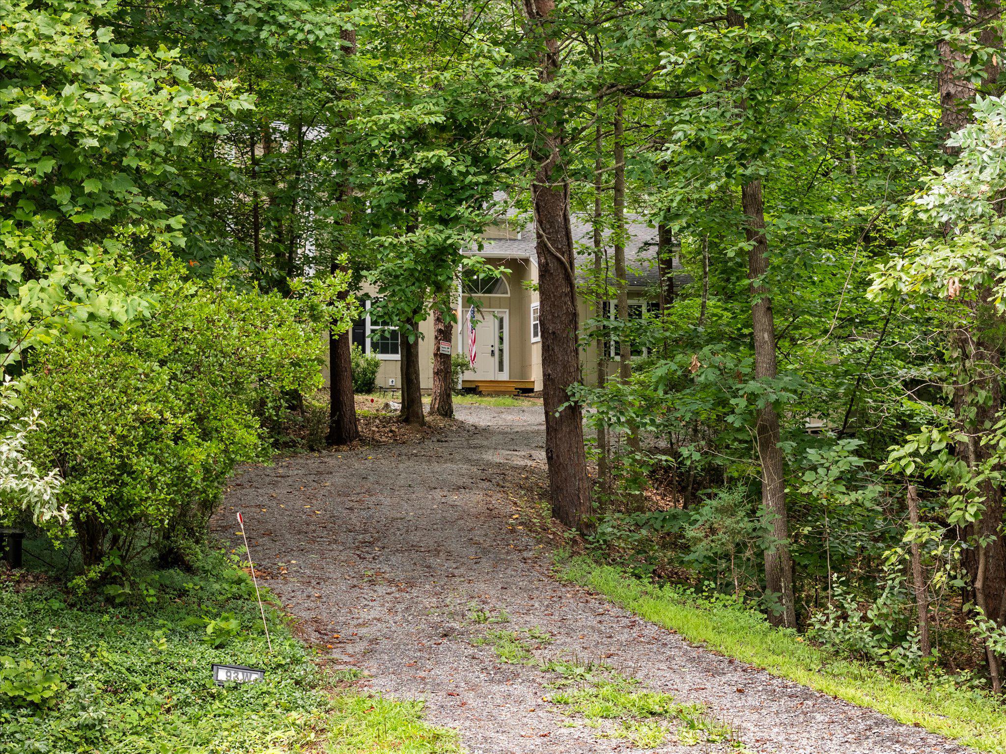 93 W CEDAR DRIVE