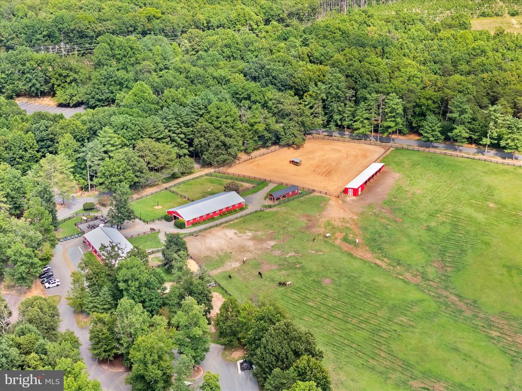178 PINEHURST DRIVE