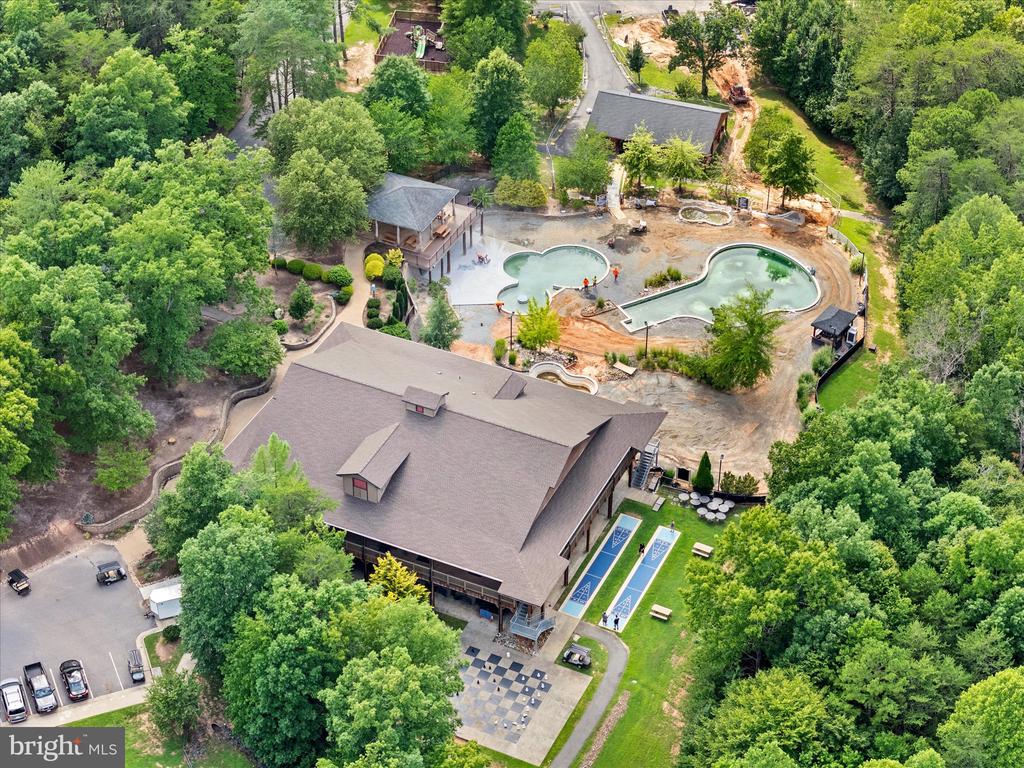 178 PINEHURST DRIVE