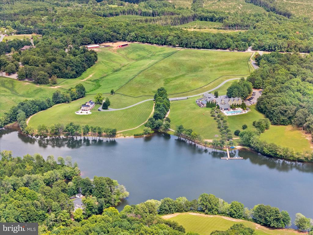 178 PINEHURST DRIVE