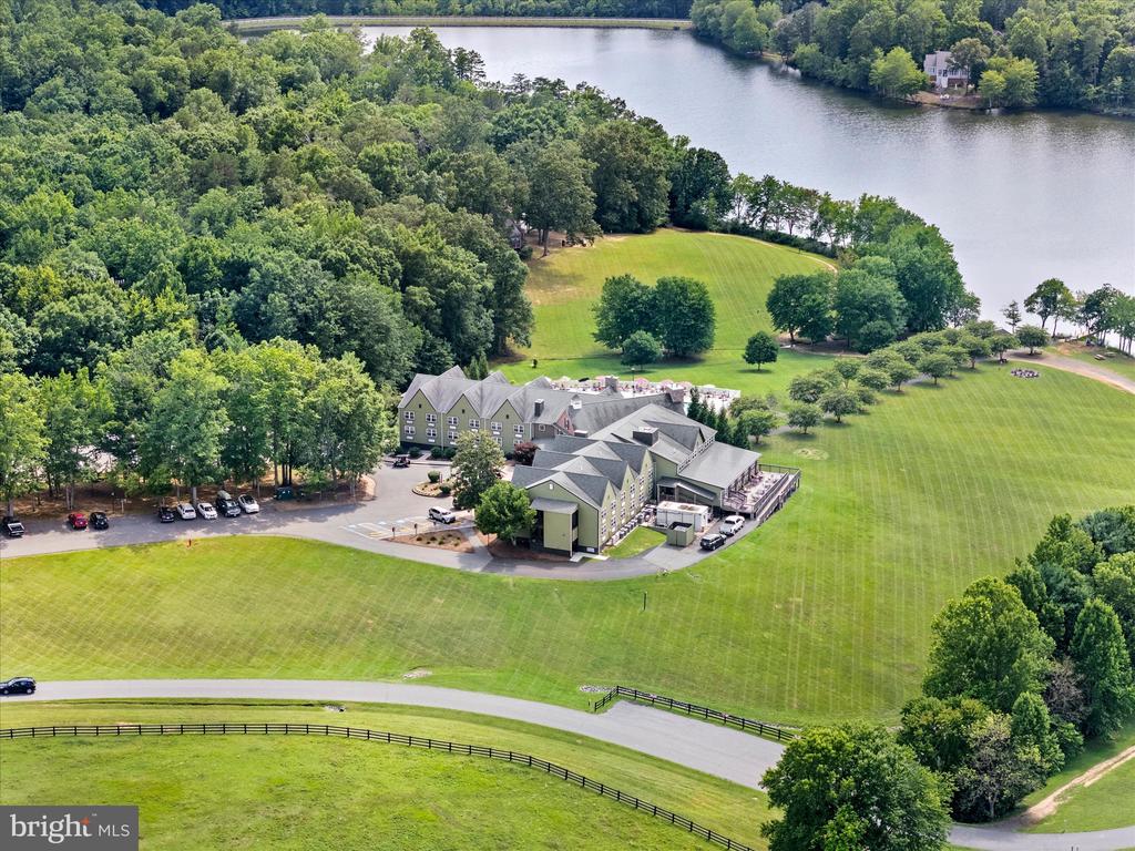178 PINEHURST DRIVE