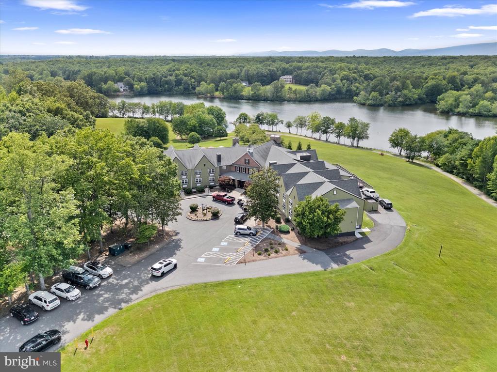 178 PINEHURST DRIVE