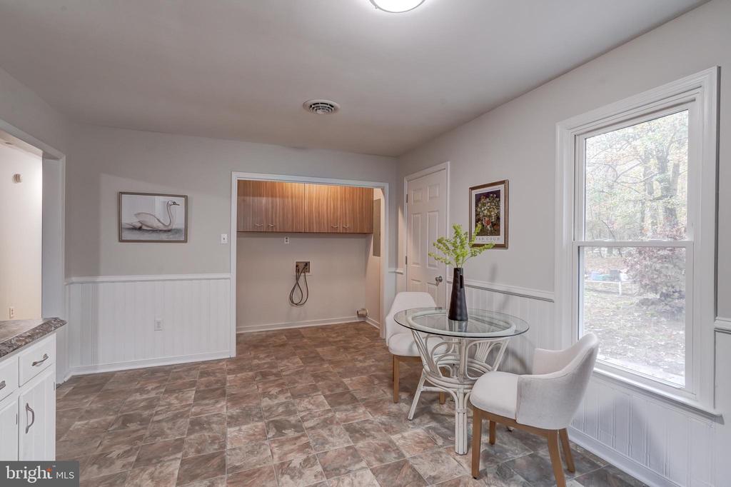 2112 Mountain View Rd