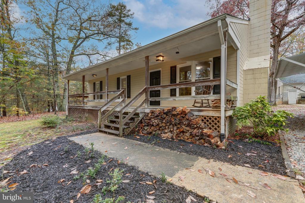 2112 Mountain View Rd