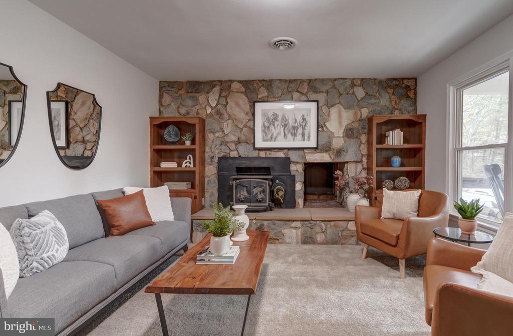 2112 Mountain View Rd