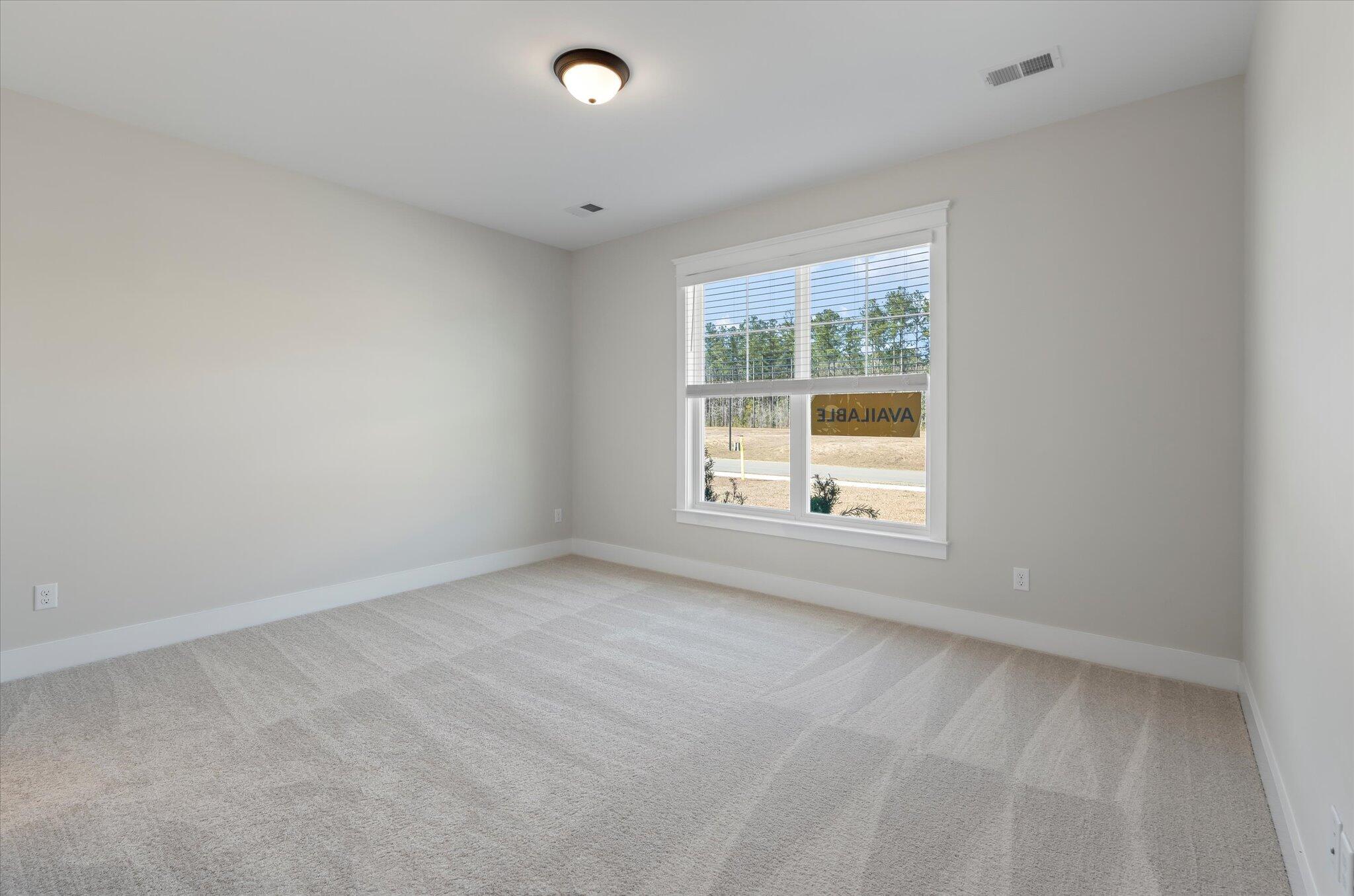 180 Huguenot Trail