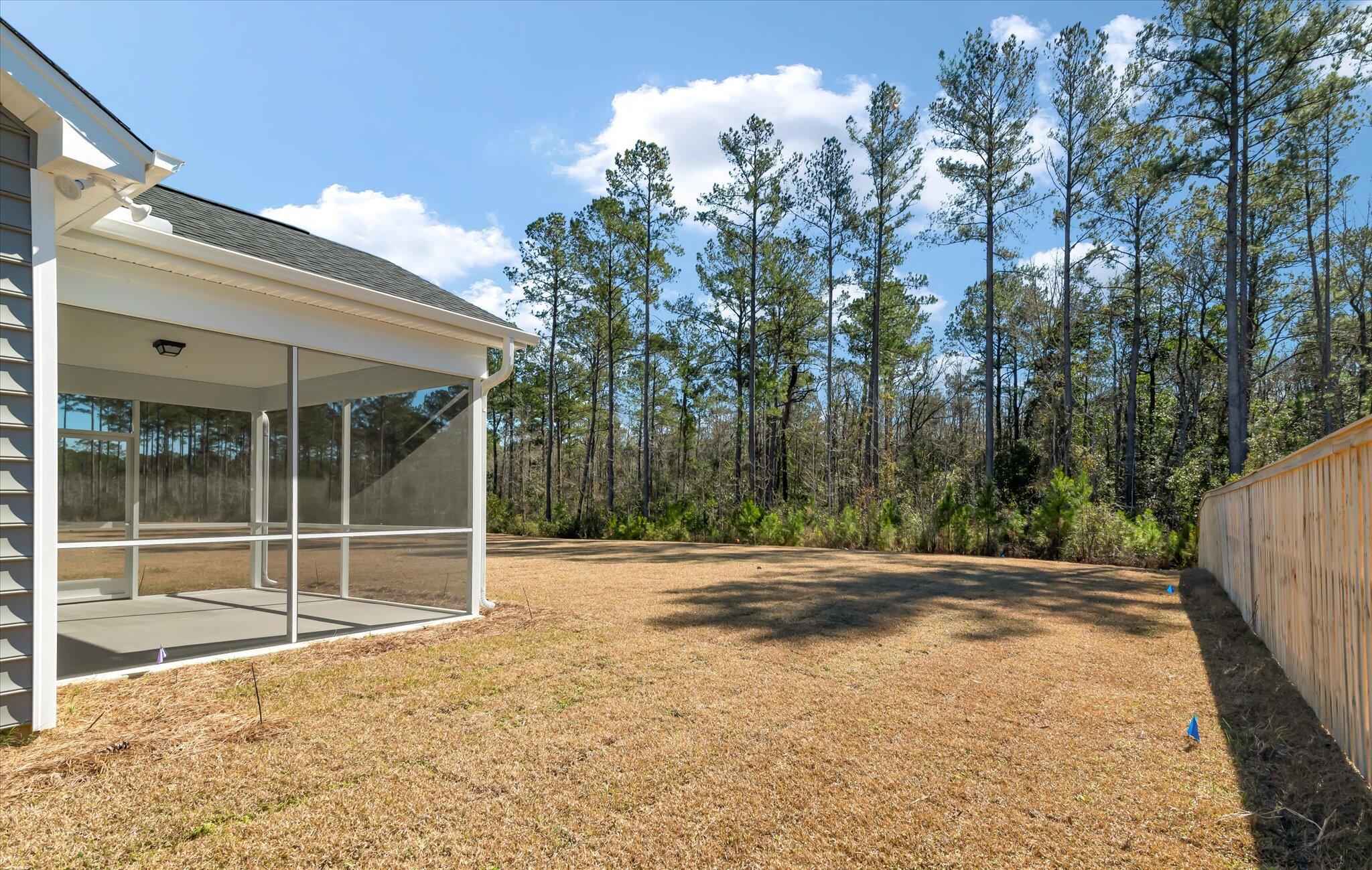 180 Huguenot Trail