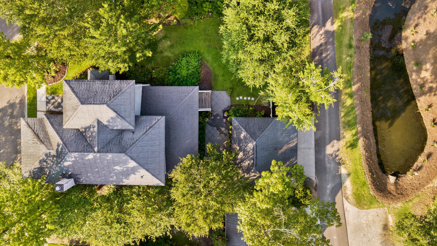 324 Nevis Trail