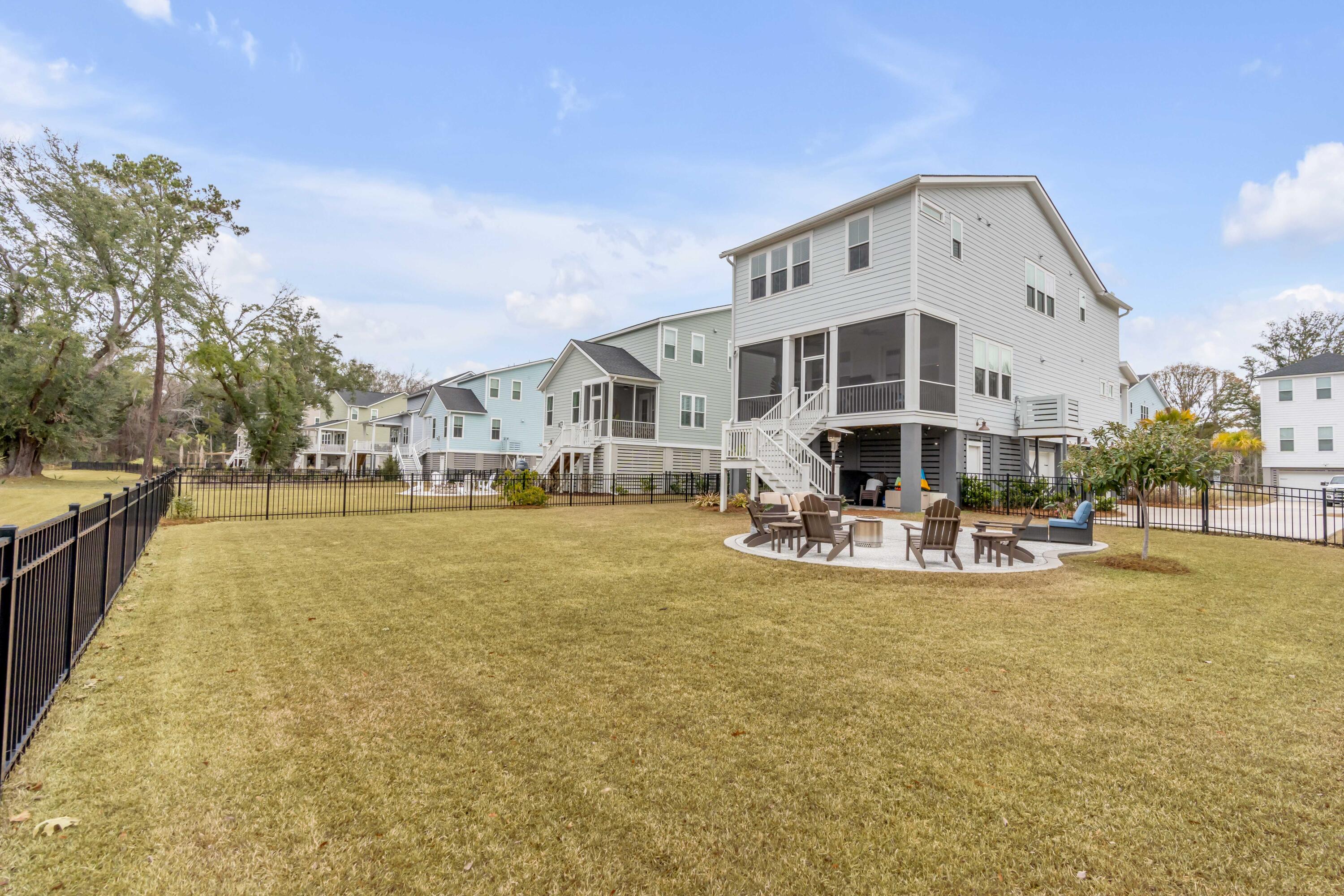 2788 Mcfadden Way