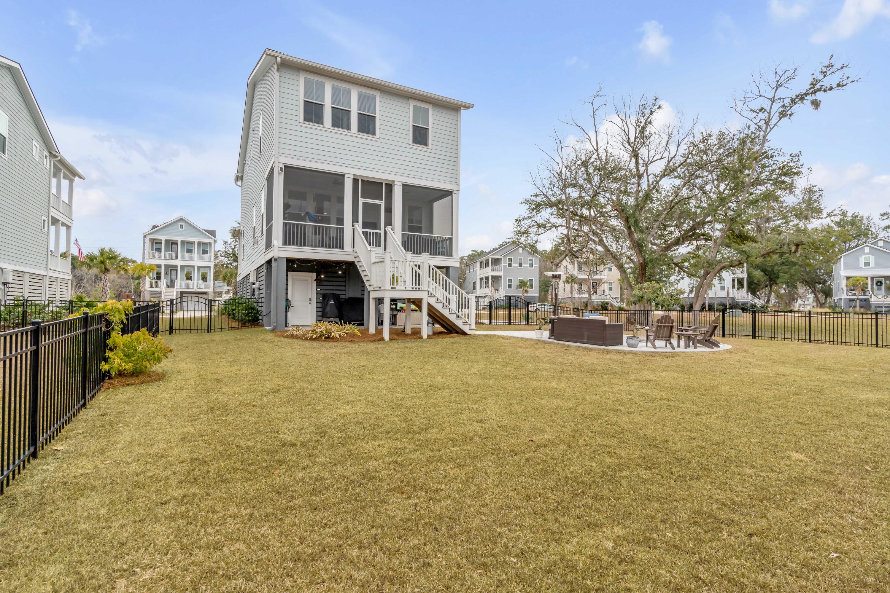 2788 Mcfadden Way