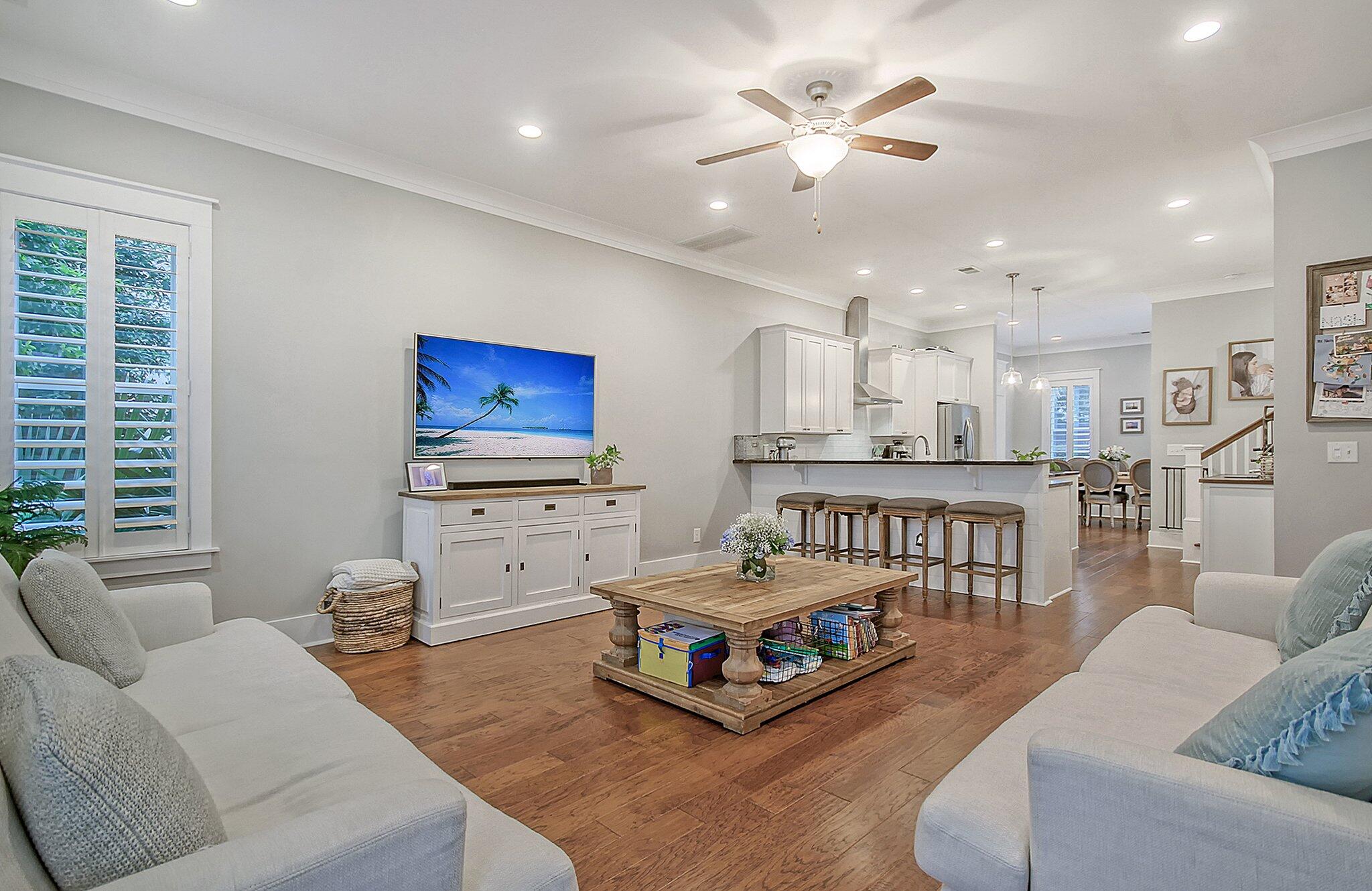 101 Bratton Circle