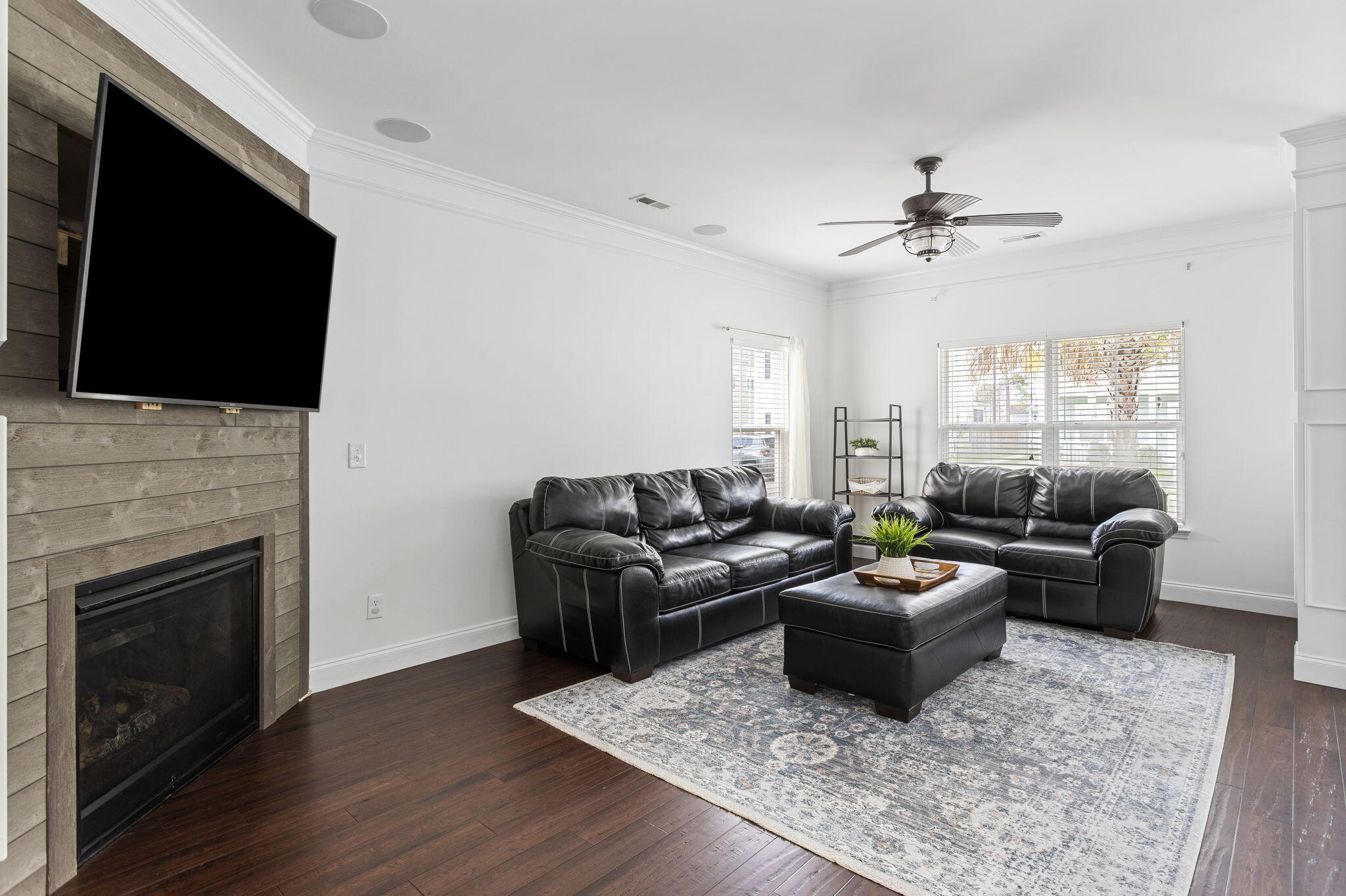 7447 Northgate Drive