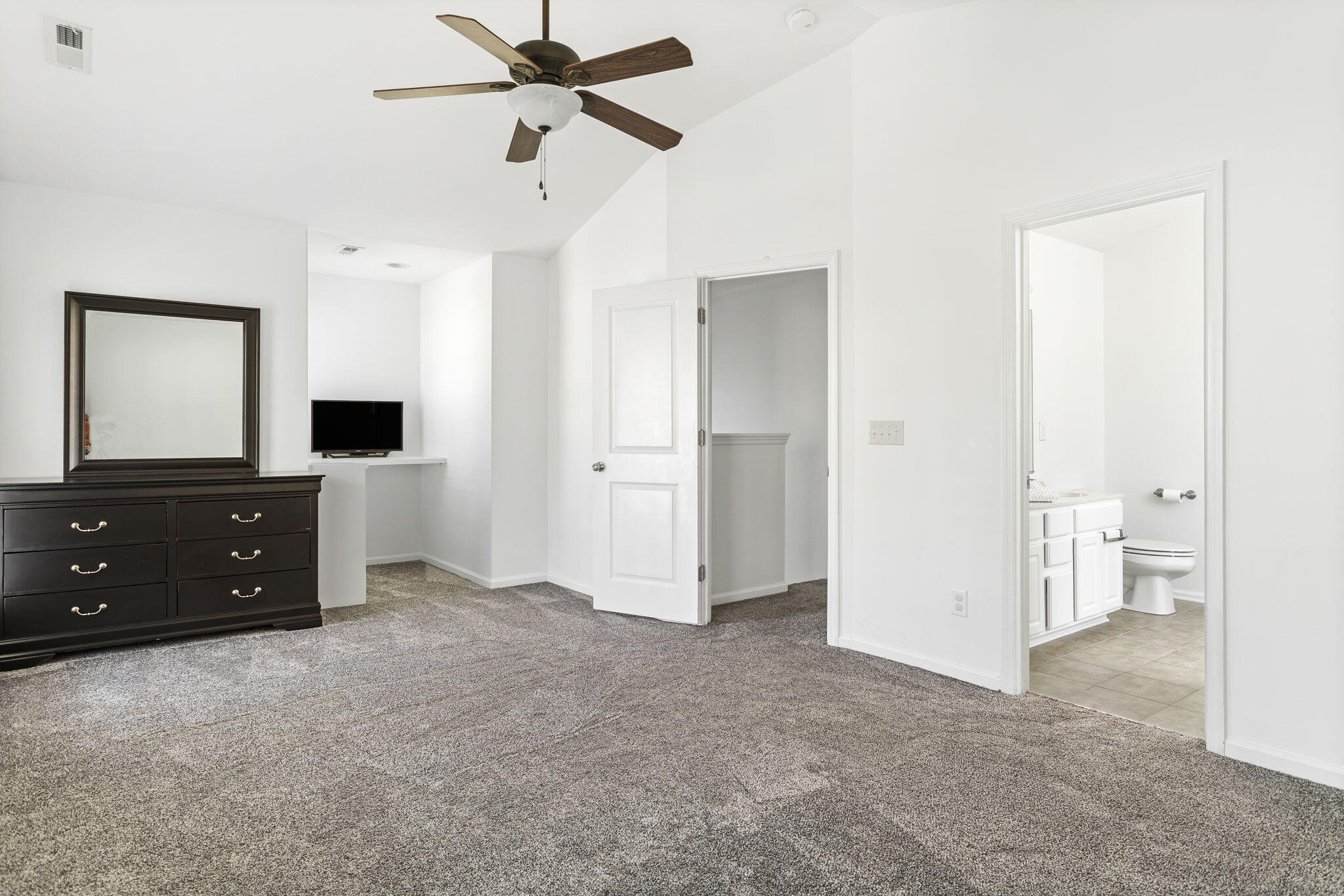 7447 Northgate Drive