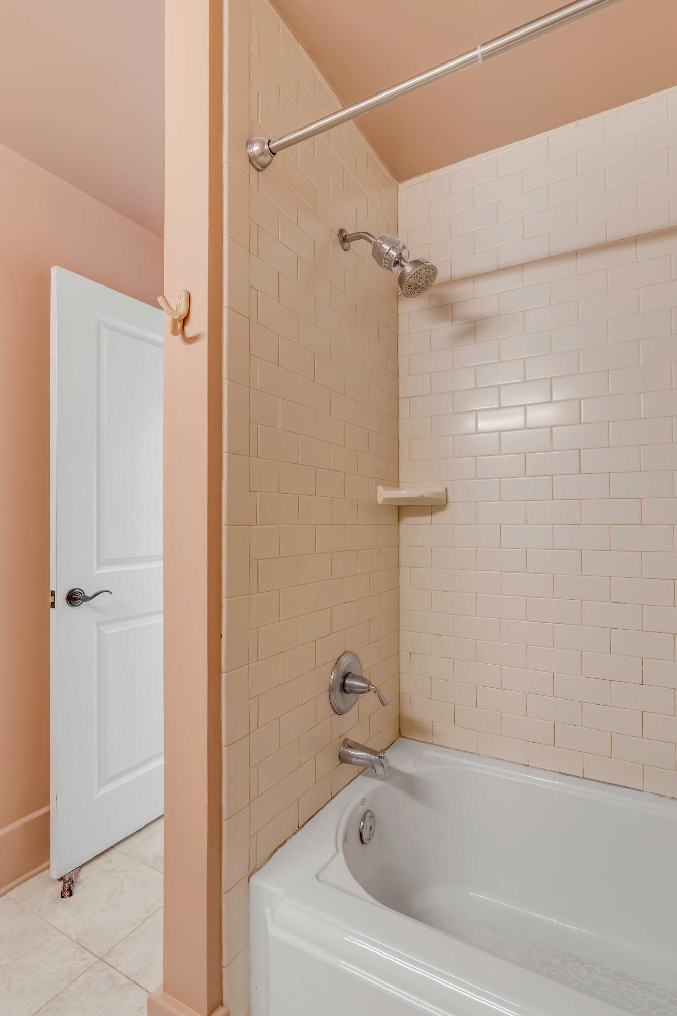 4 Beaufain Street # 303