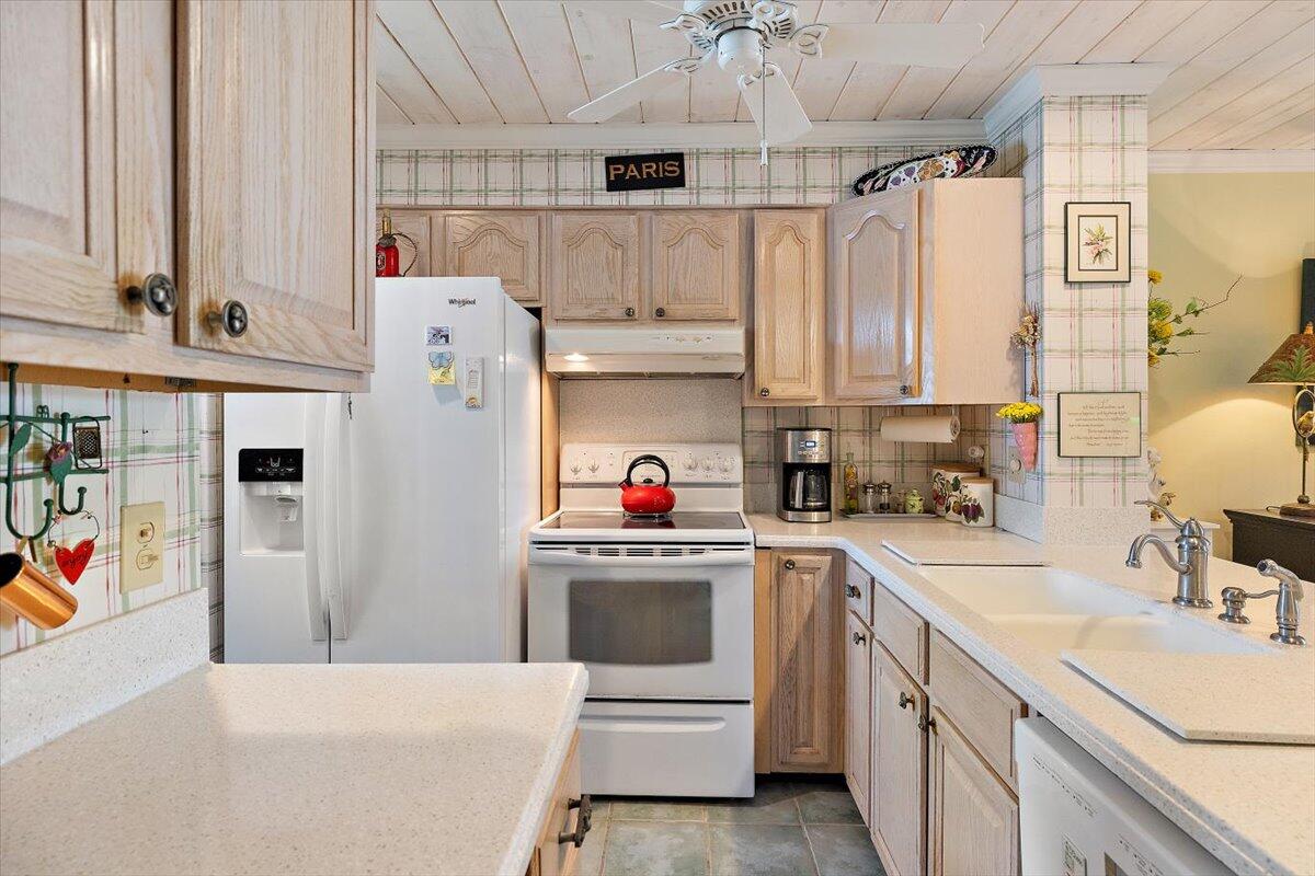 82 Mariners Cay Drive