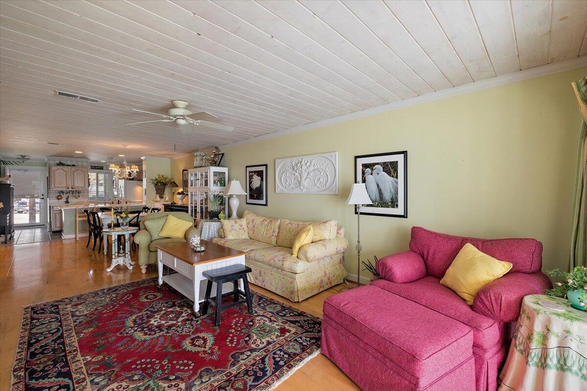 82 Mariners Cay Drive