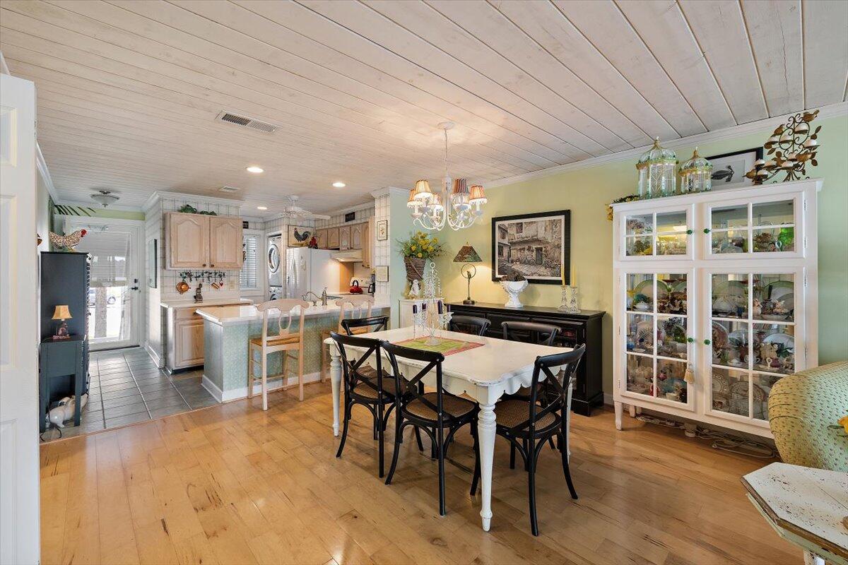 82 Mariners Cay Drive