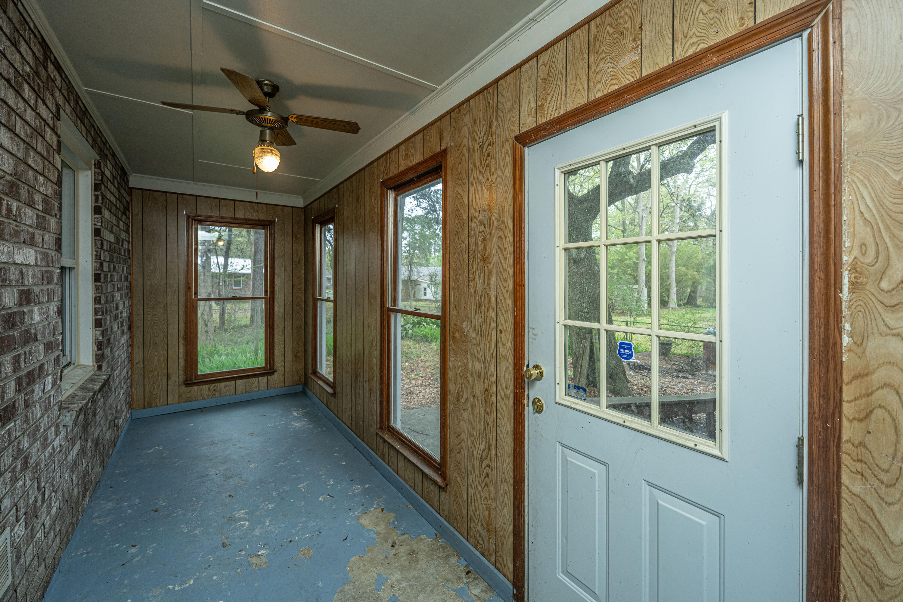 105 Henrietta Drive