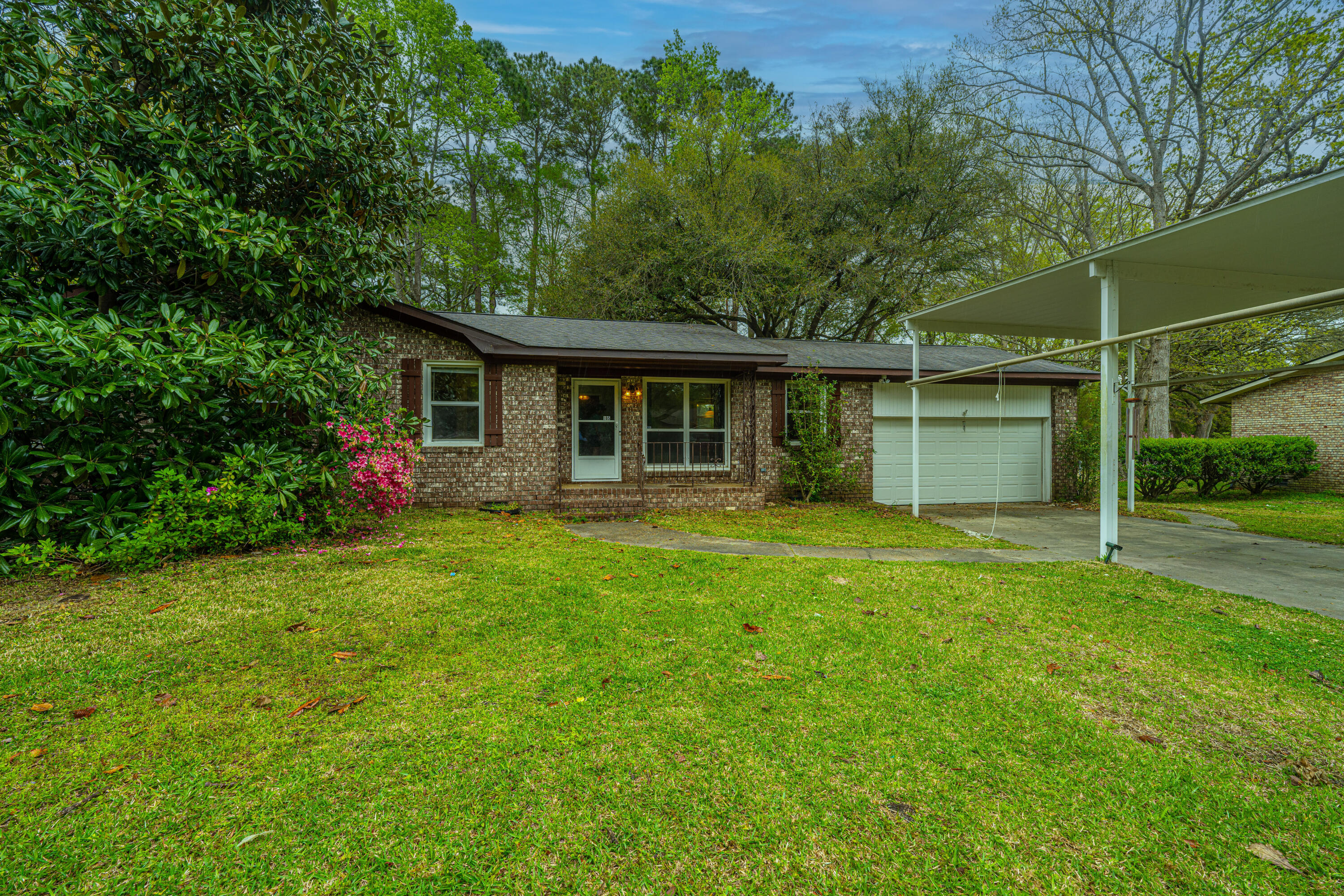 105 Henrietta Drive