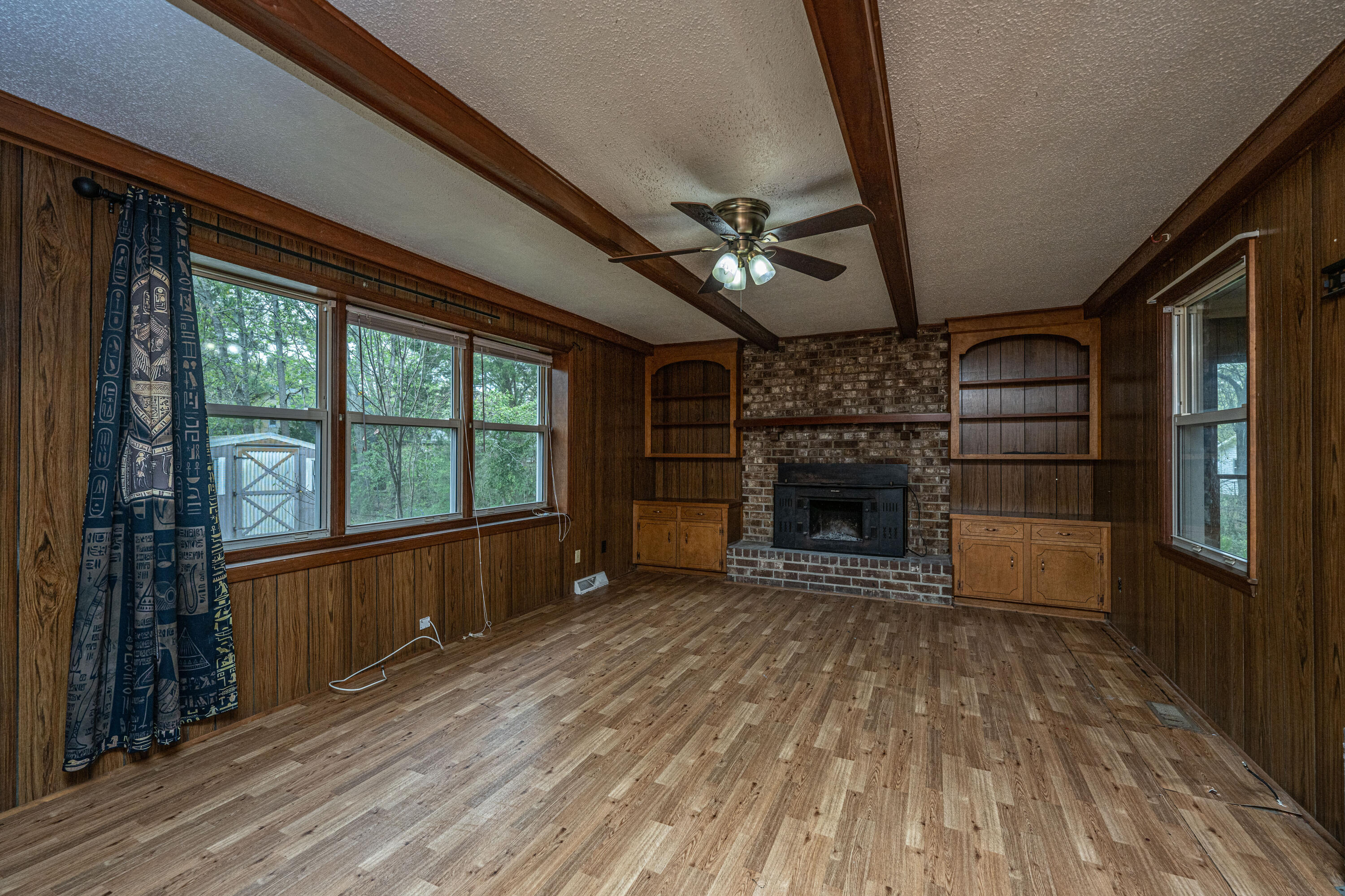 105 Henrietta Drive