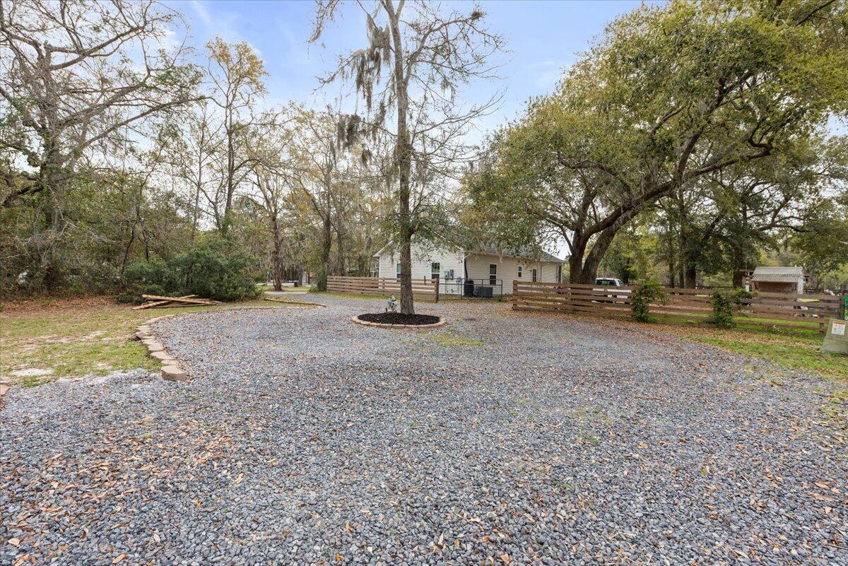 915 Ralph Nesbit Road