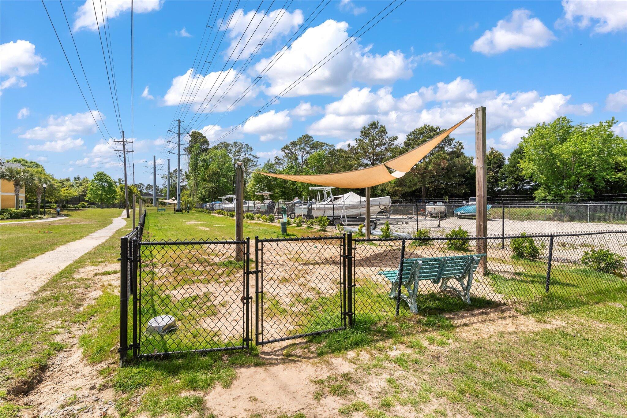 2424 Chatelain Way