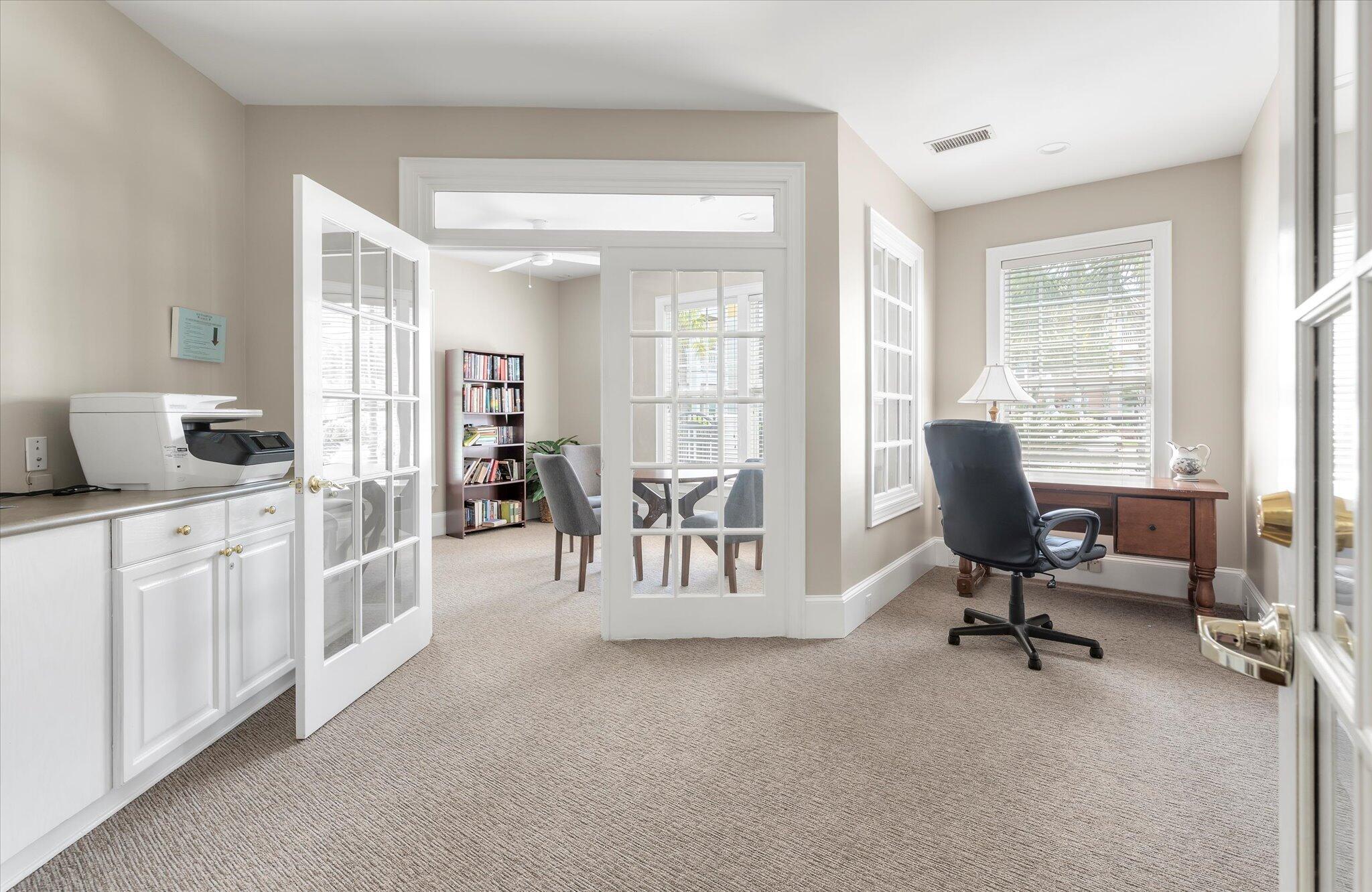 2424 Chatelain Way
