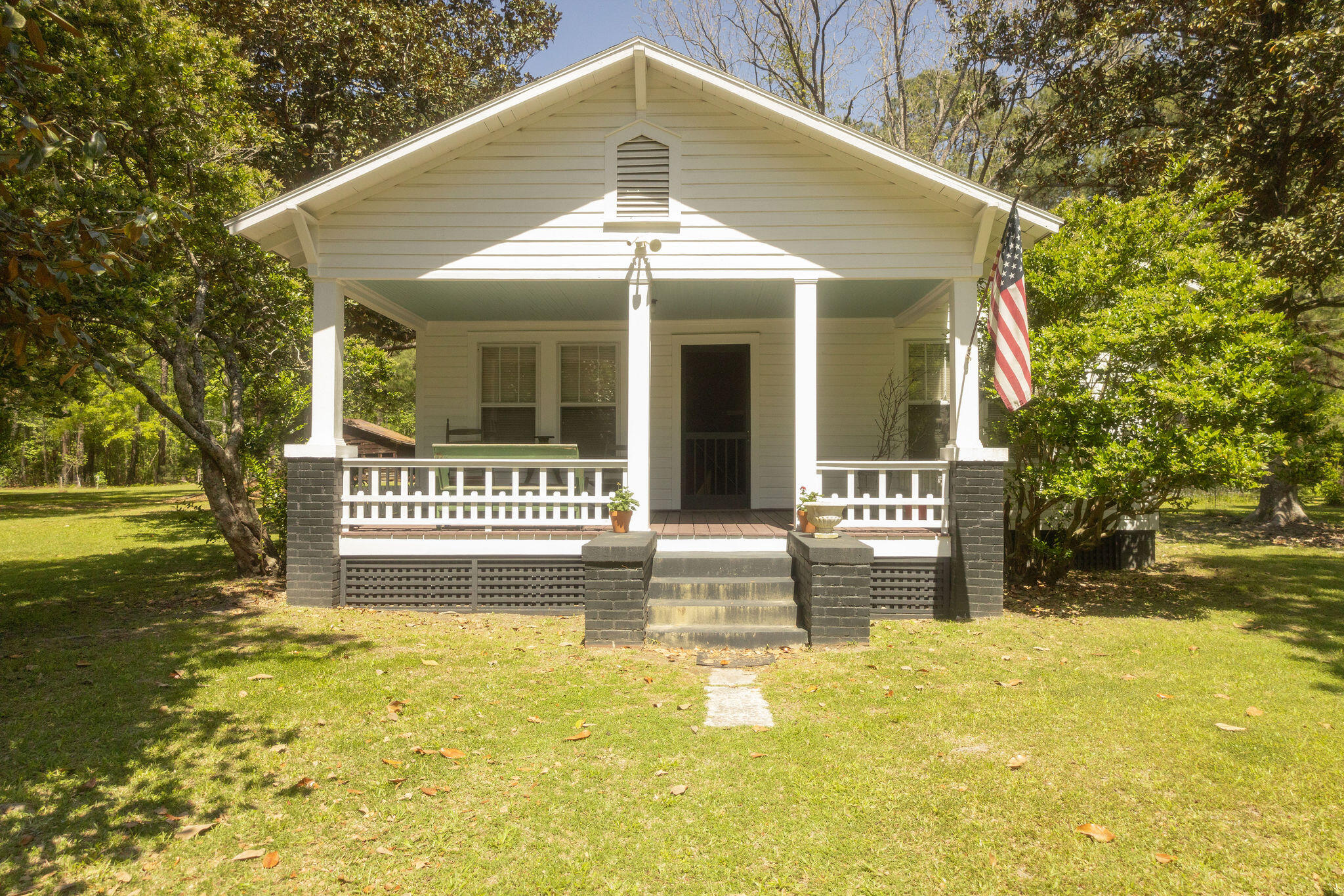 985 Barracada Road