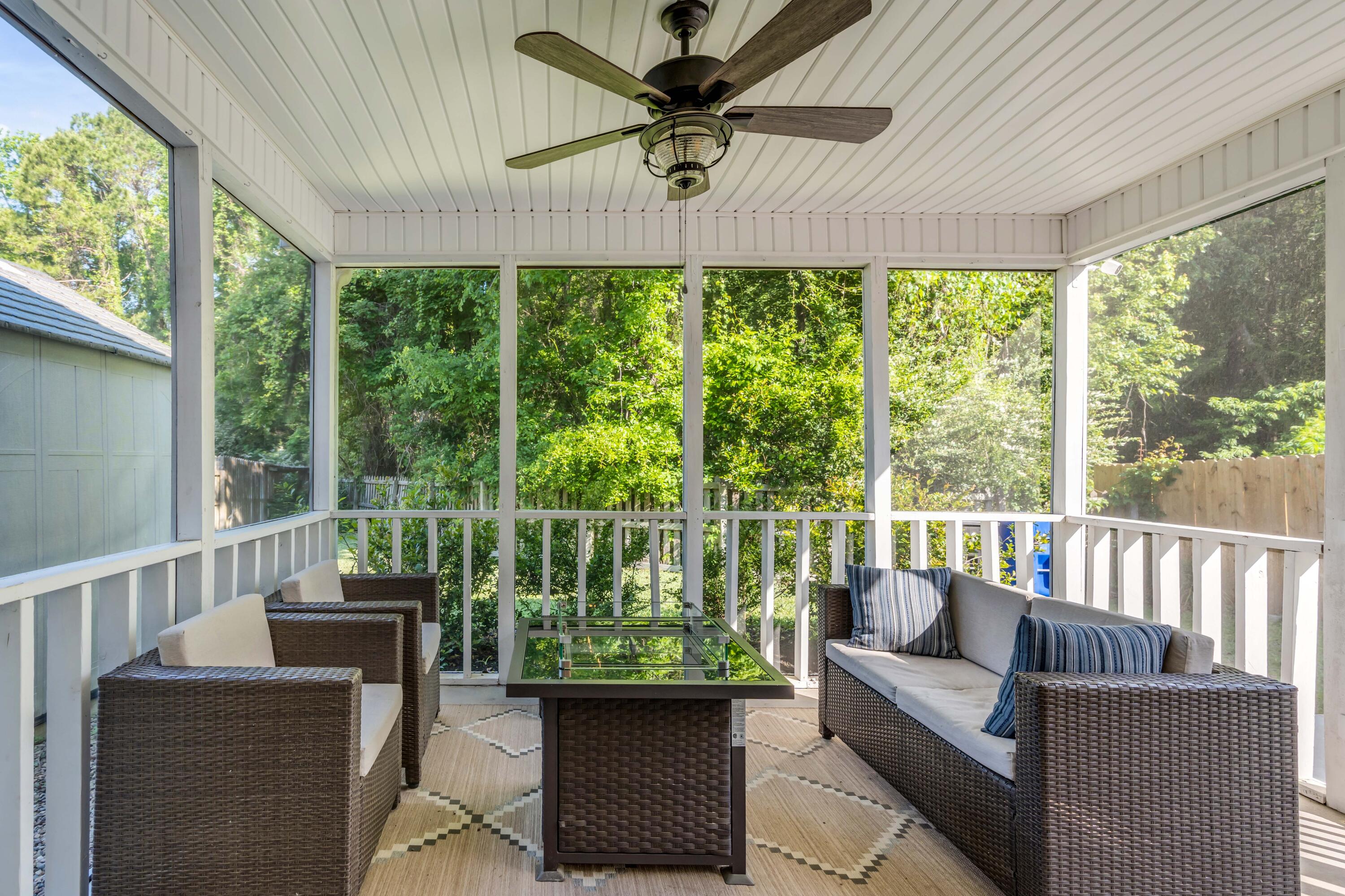2304 Kennison Lane