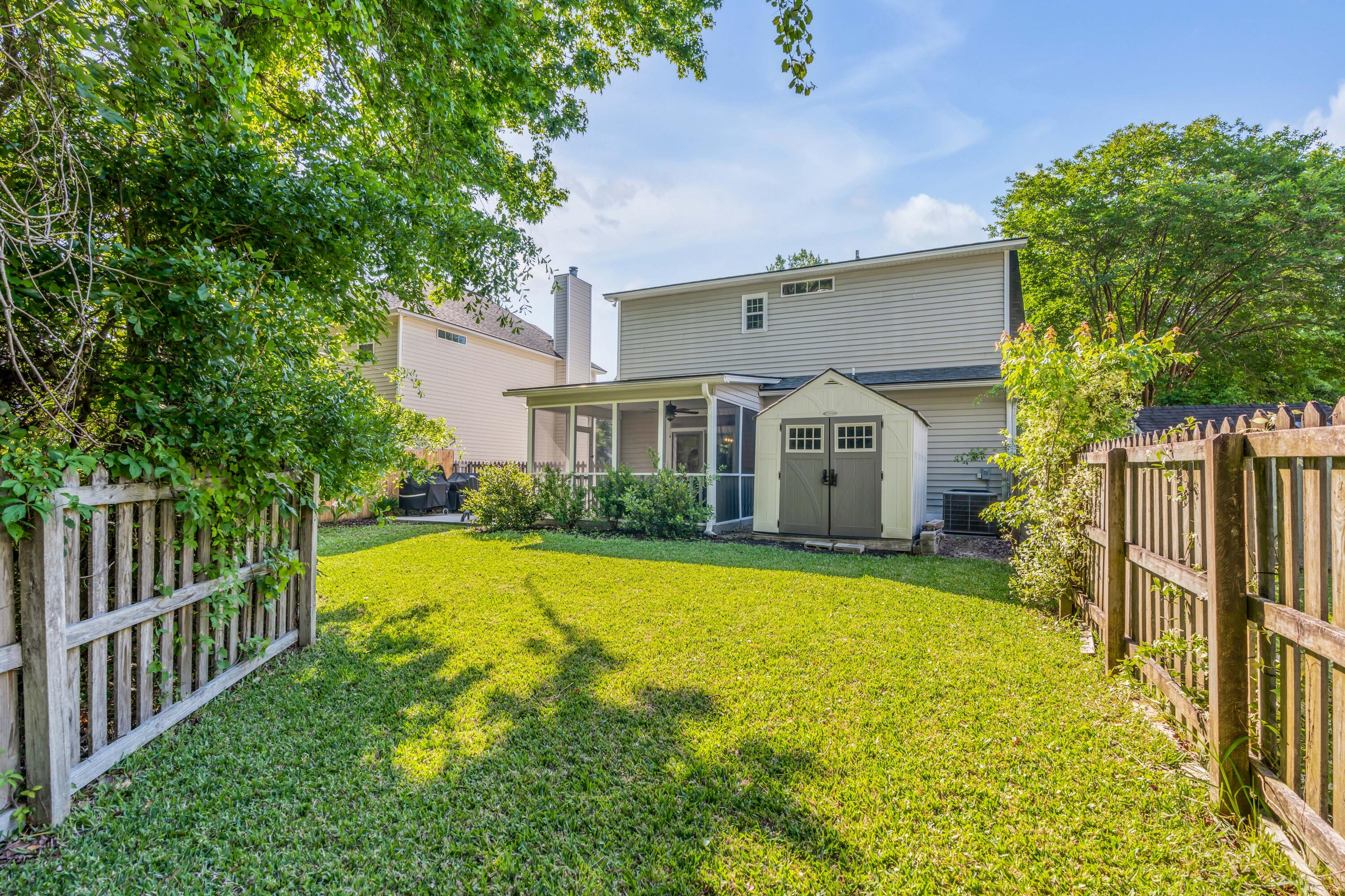 2304 Kennison Lane