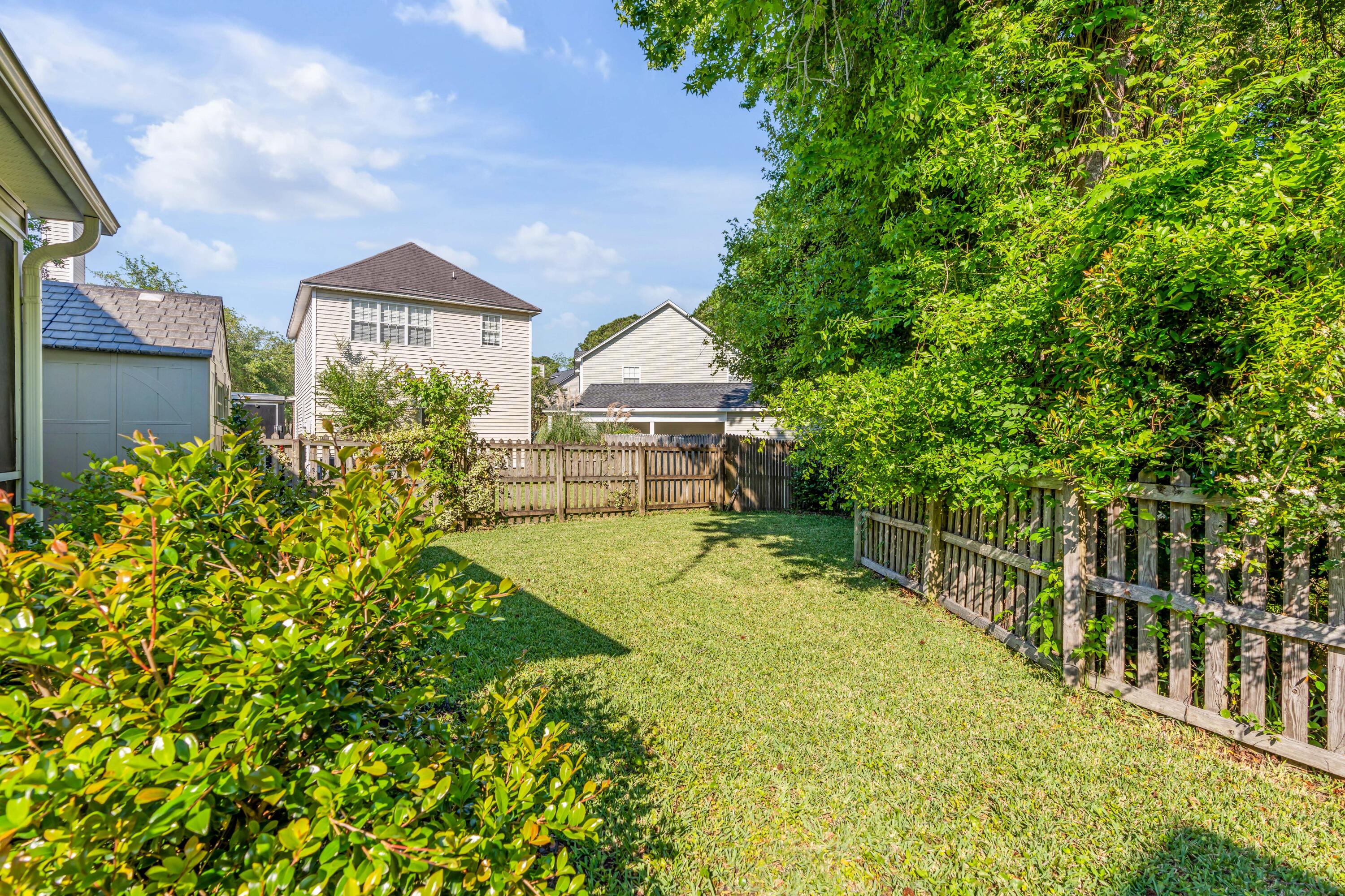 2304 Kennison Lane