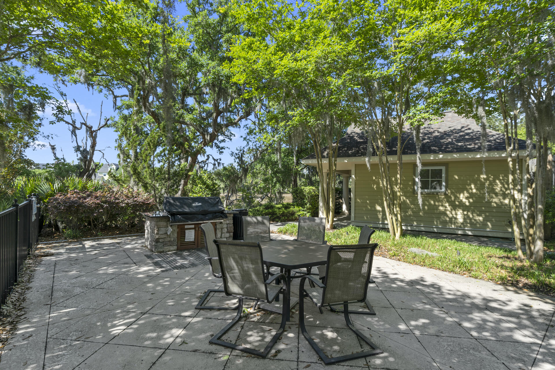 145 Pier View Street # 303