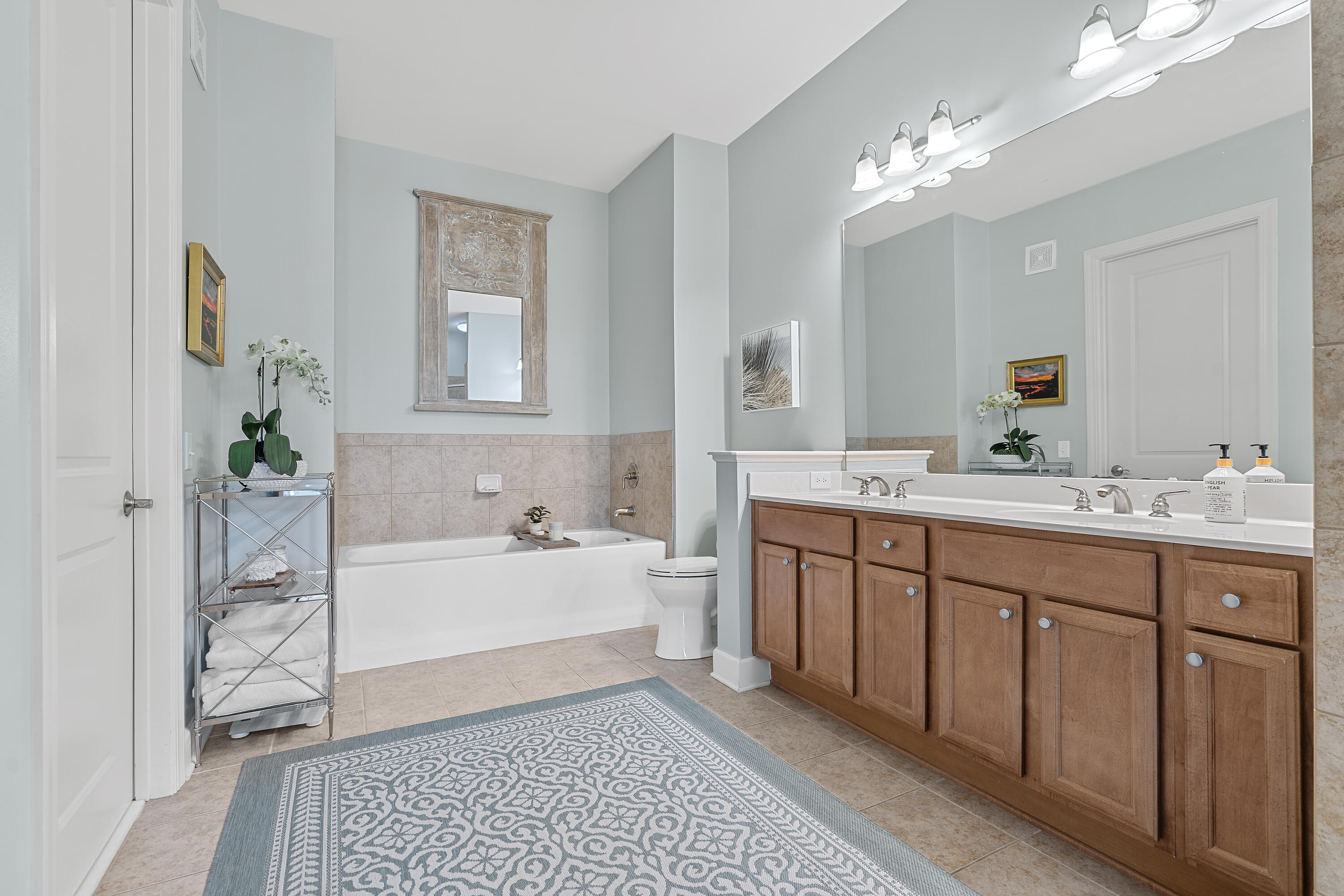 145 Pier View Street # 303