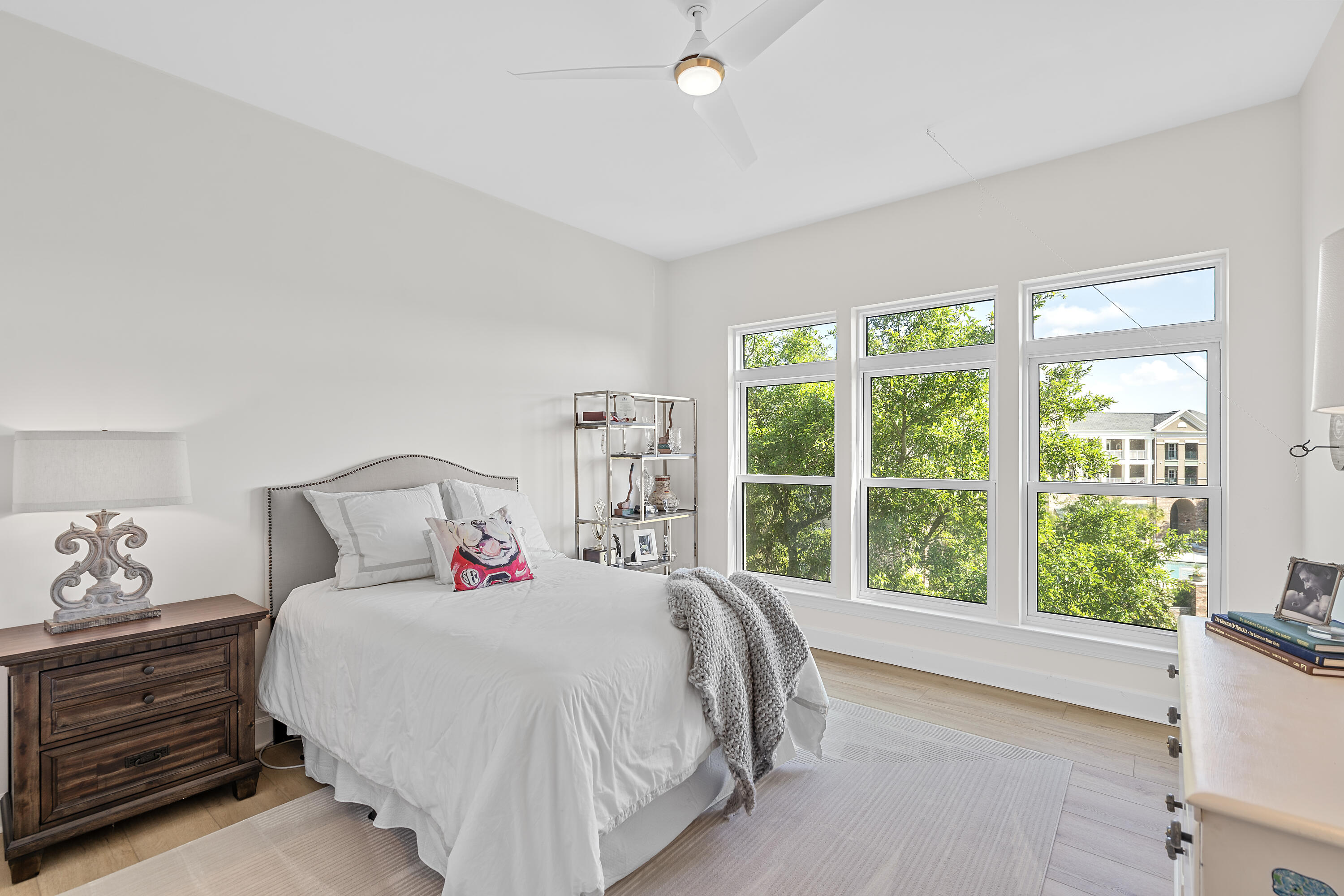 145 Pier View Street # 303