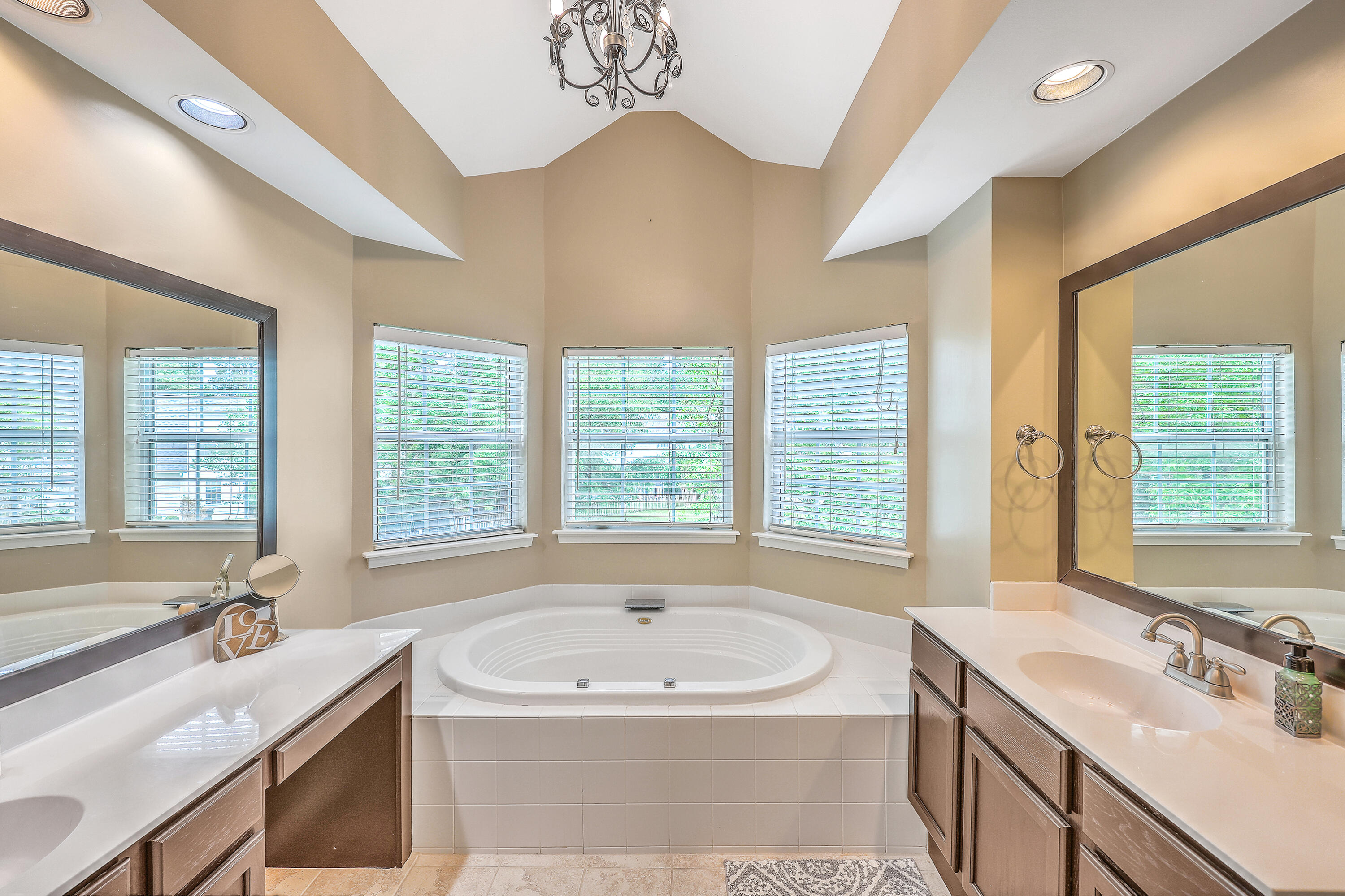 2008 Carriage Way