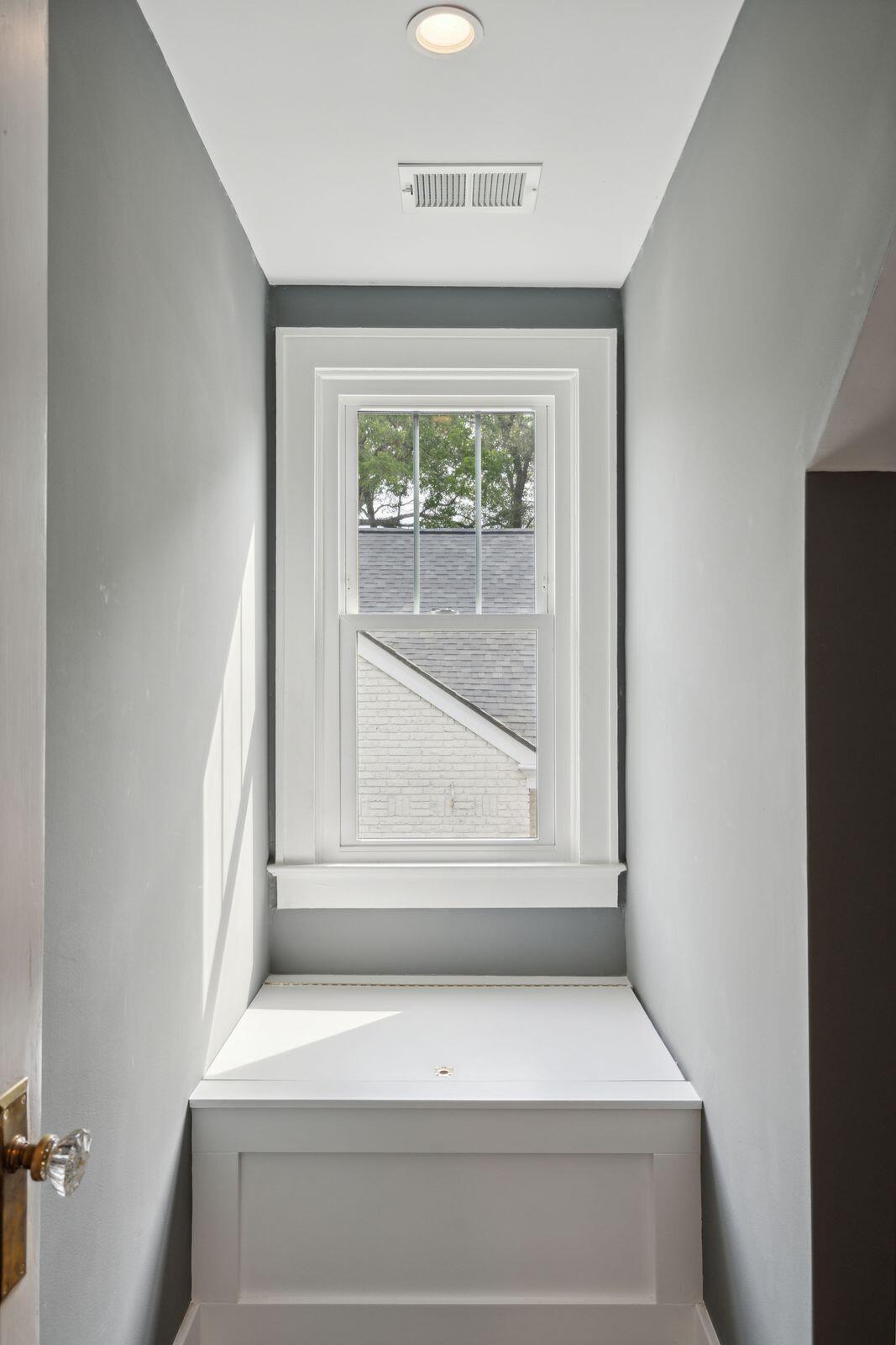 4 Belvue Road