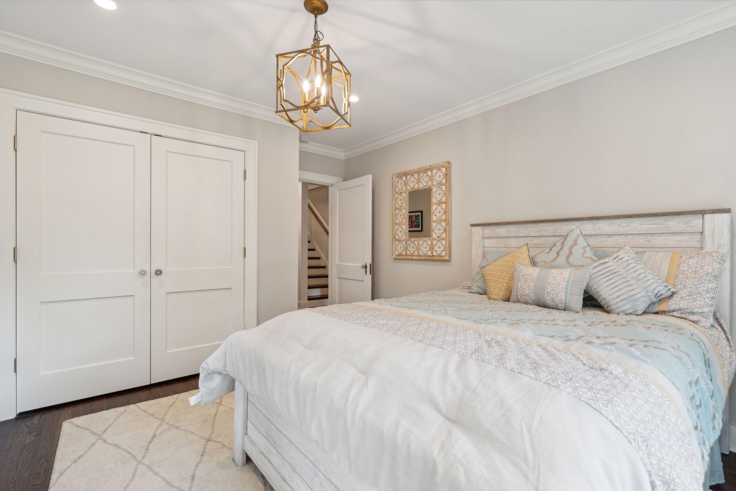 4 Belvue Road