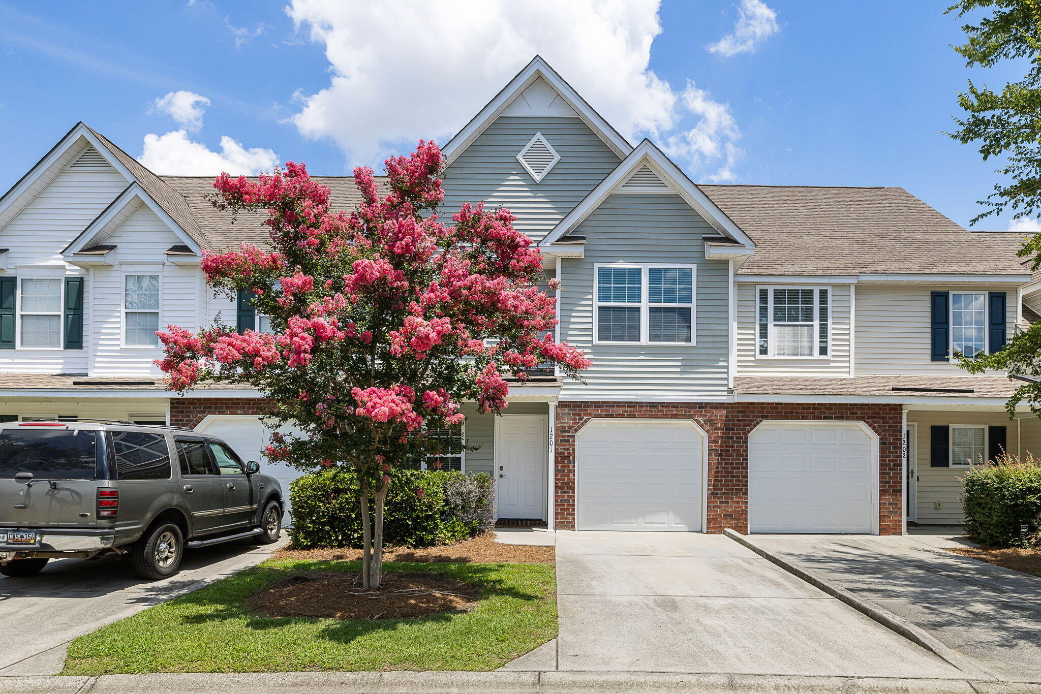 1201 Buckthorn Circle
