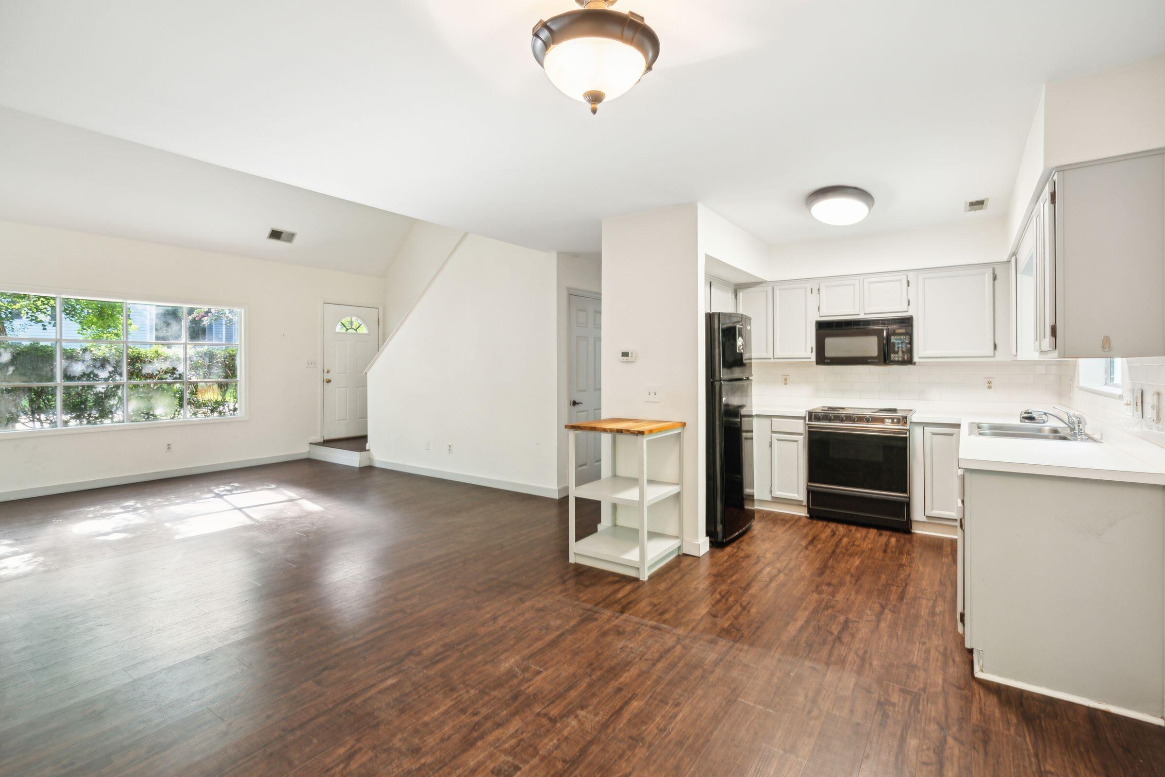 547 Castle Hall Road