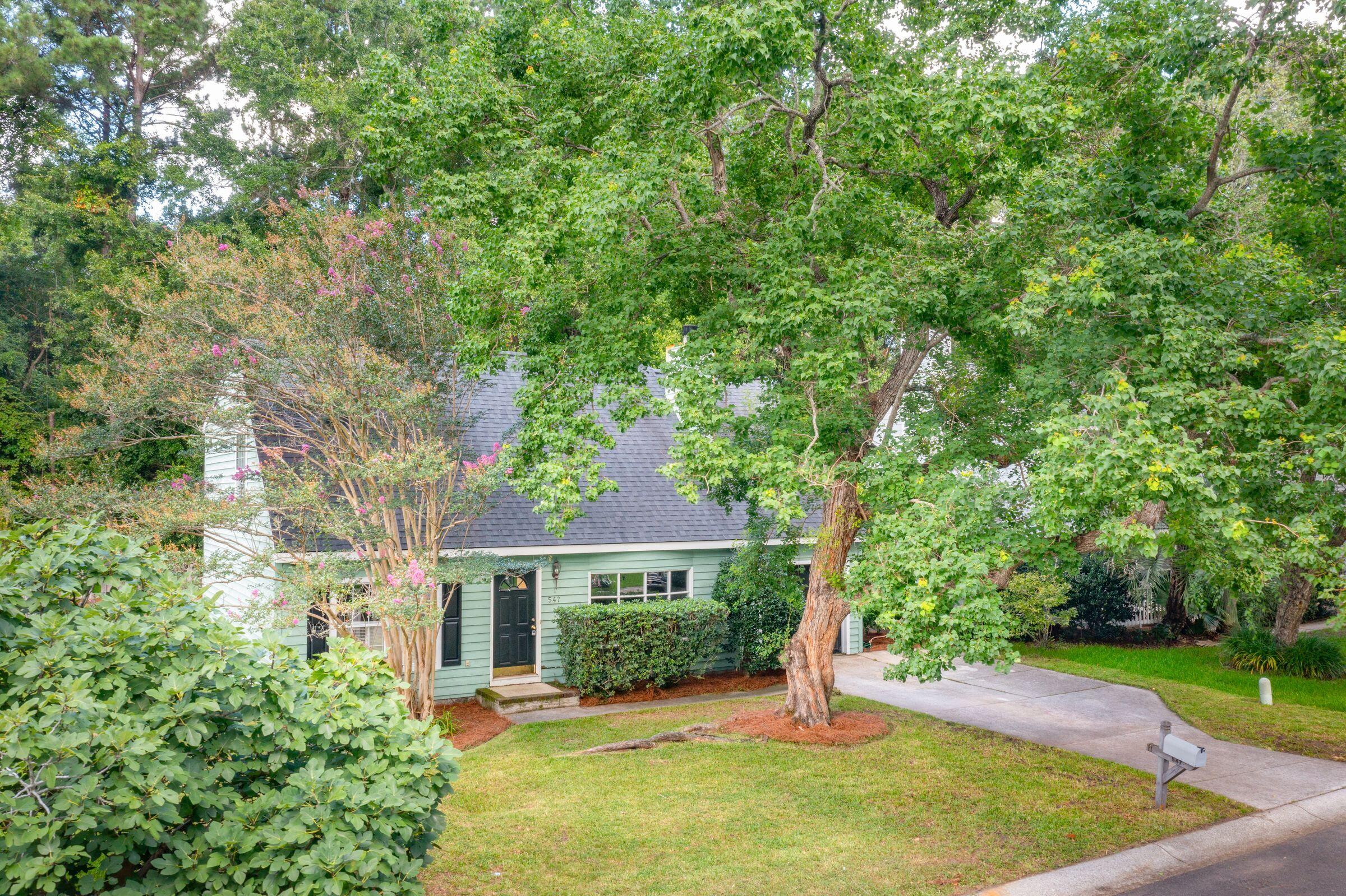 547 Castle Hall Road